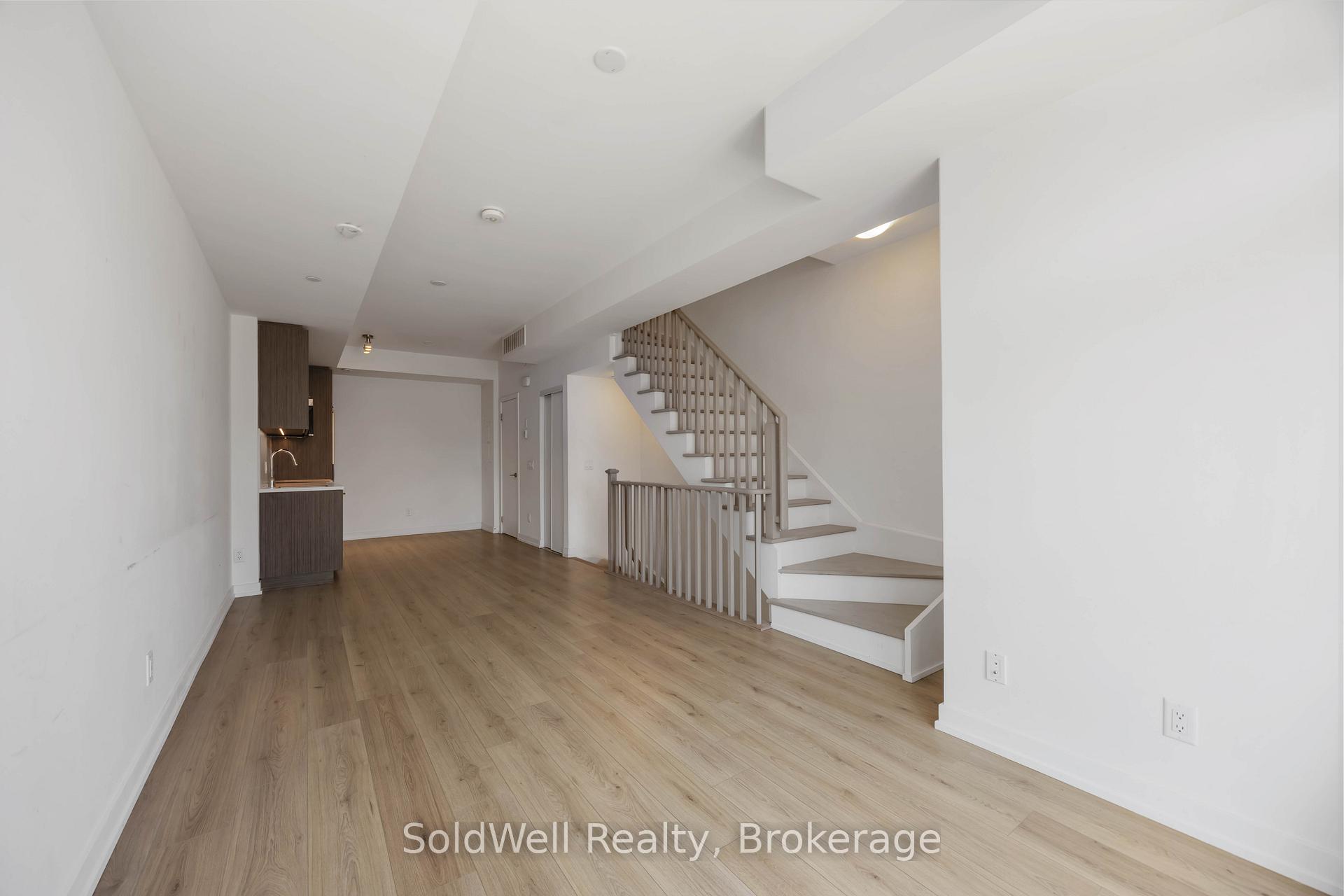 2 Bedrooms Condo at 266 Finch, Toronto For sale