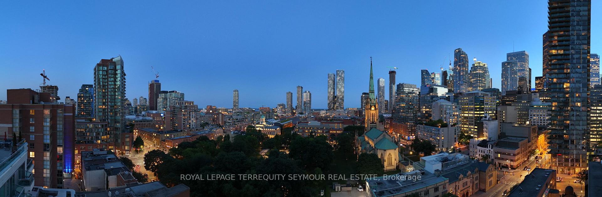 3 Bedrooms Condo at 77 Lombard, Toronto For sale
