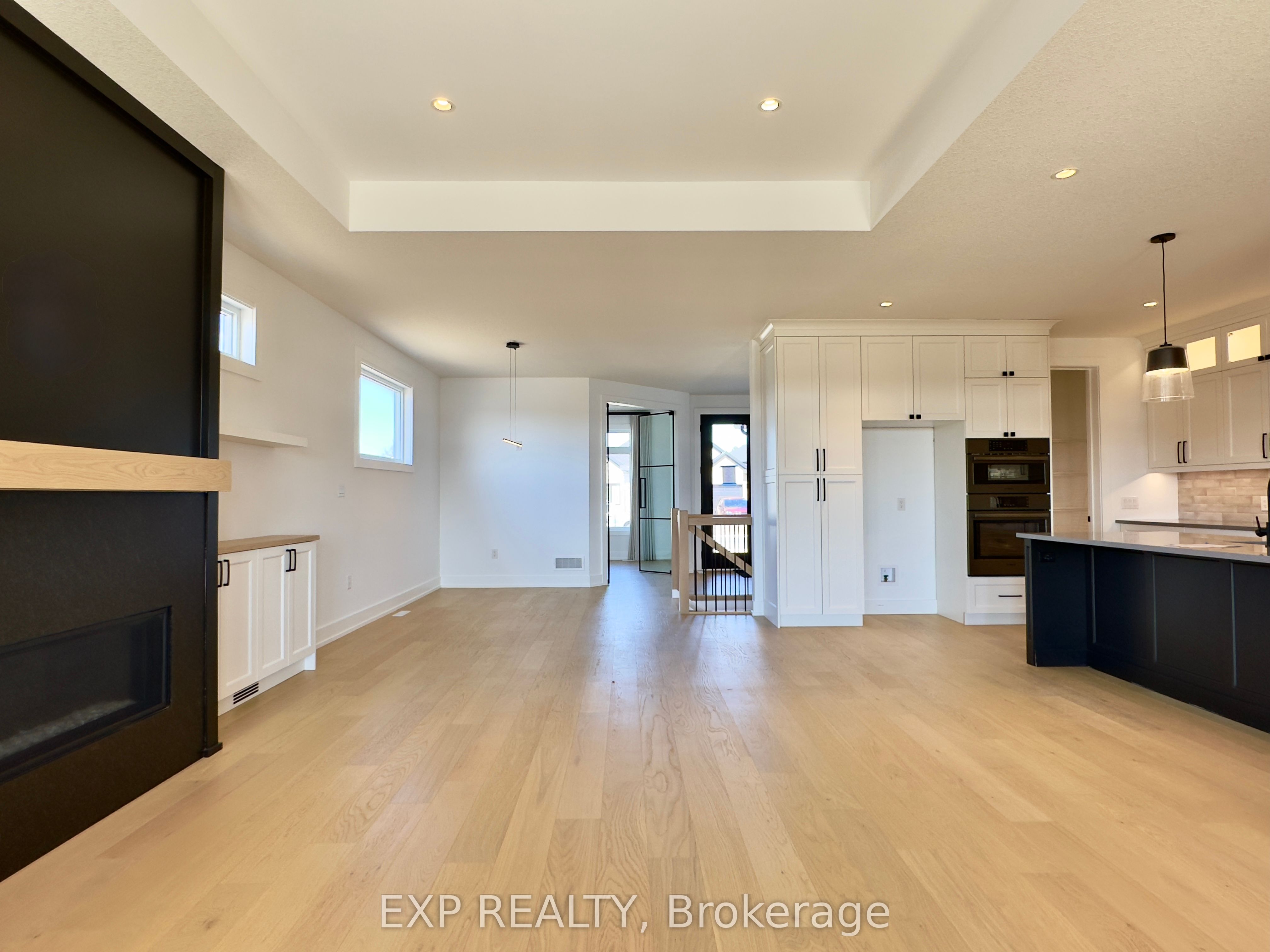65 Wayside Lane