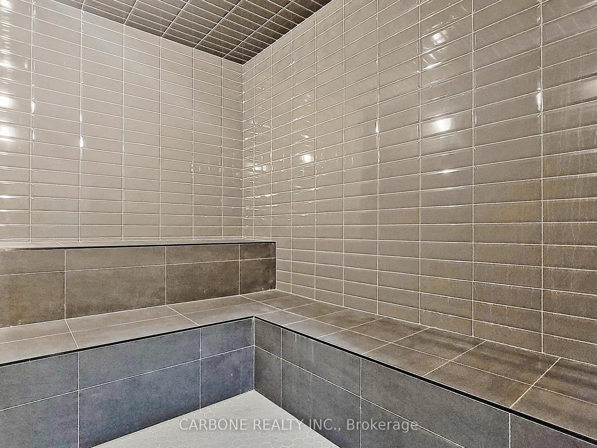 3 Bedrooms Condo at 2900 Hwy 7, Vaughan For sale