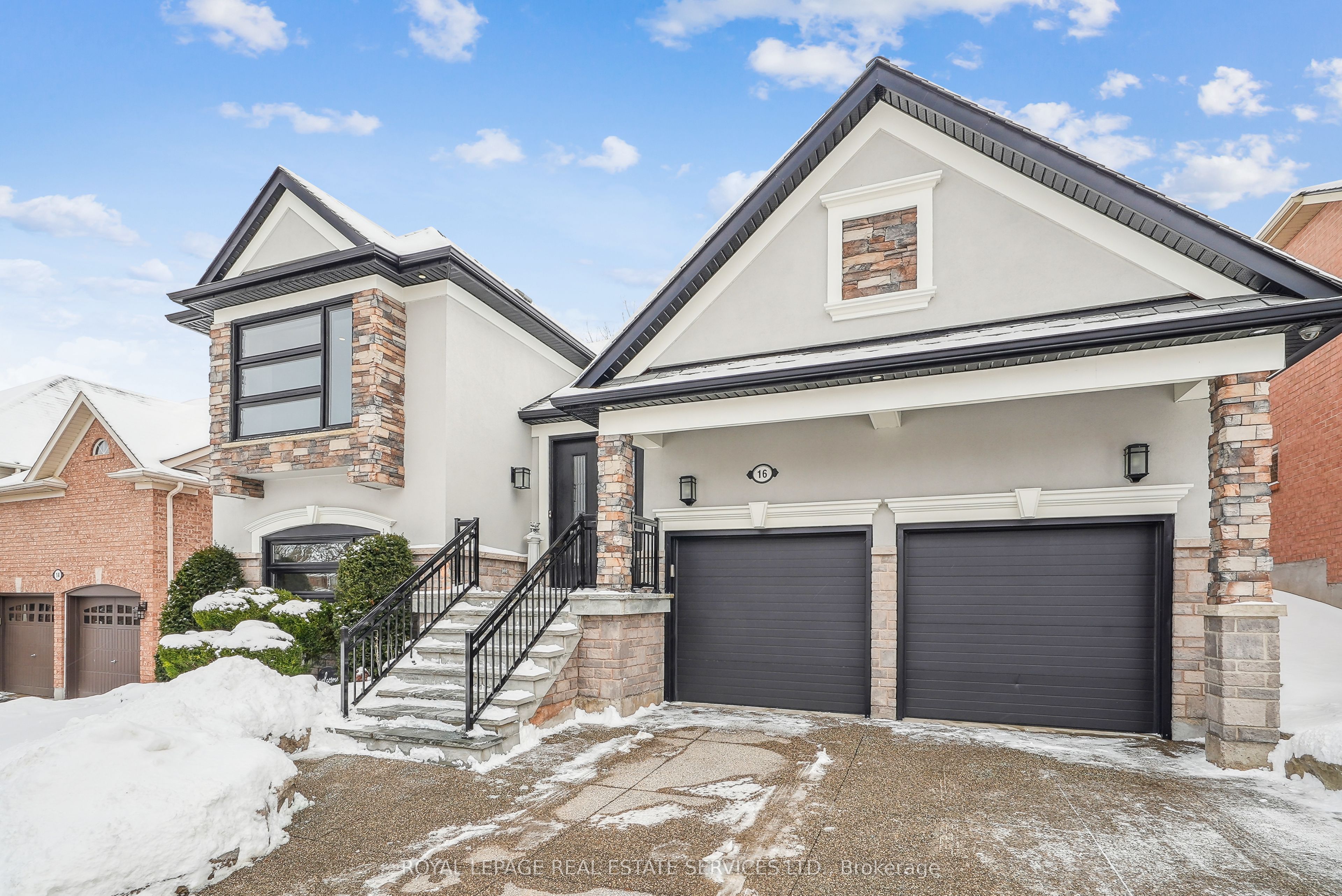 16 Arborglen Drive