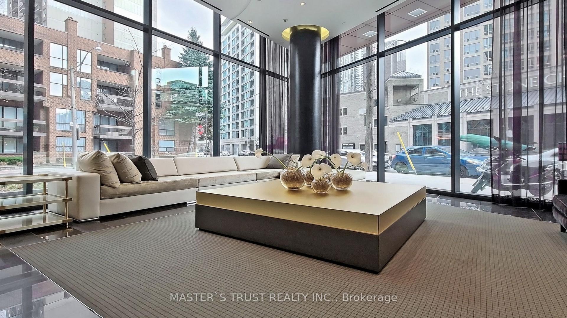 2 Bedrooms Condo at 32 Davenport, Toronto For sale