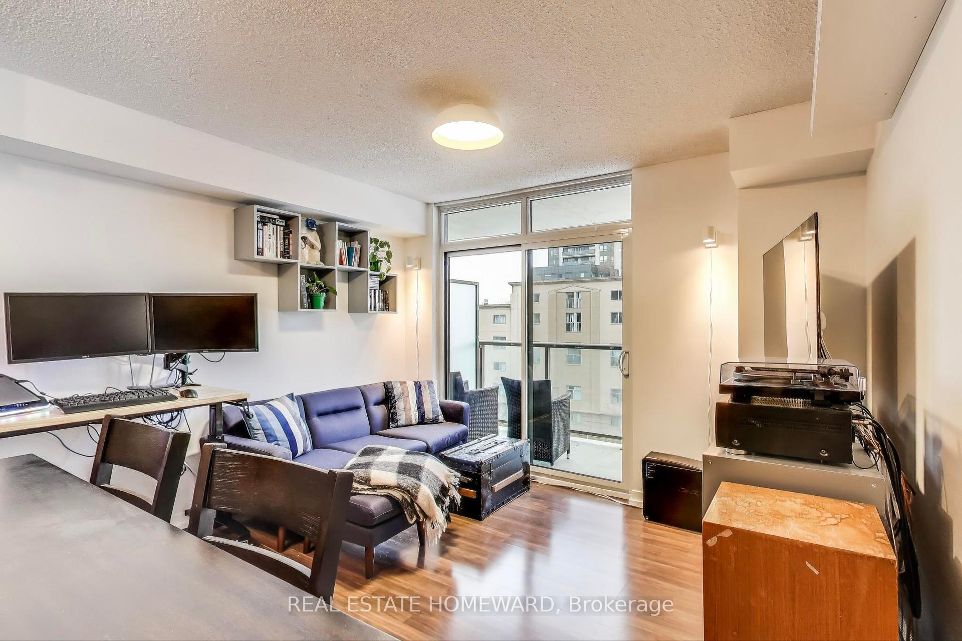 1 Bedroom Condo at 816 Lansdowne, Toronto For sale