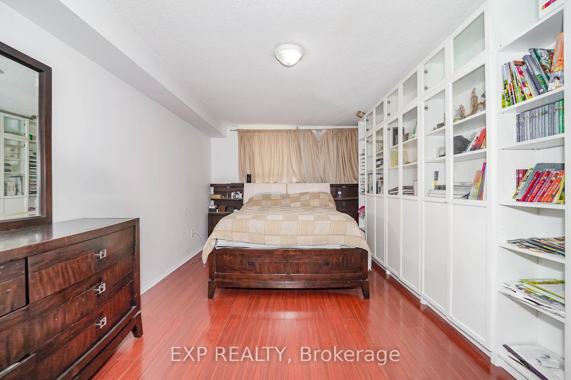 2 Bedrooms Condo at 236 Albion, Toronto For sale