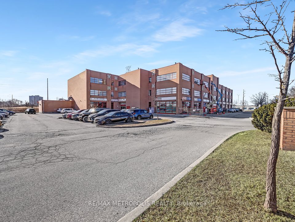 1550 South Gateway