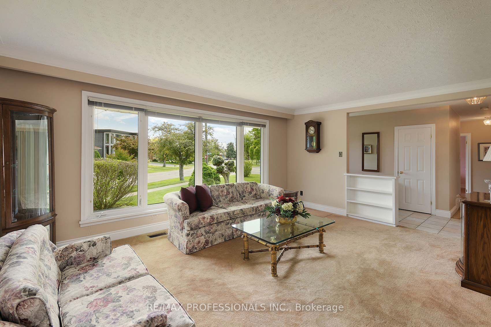 14 Baskerville Crescent