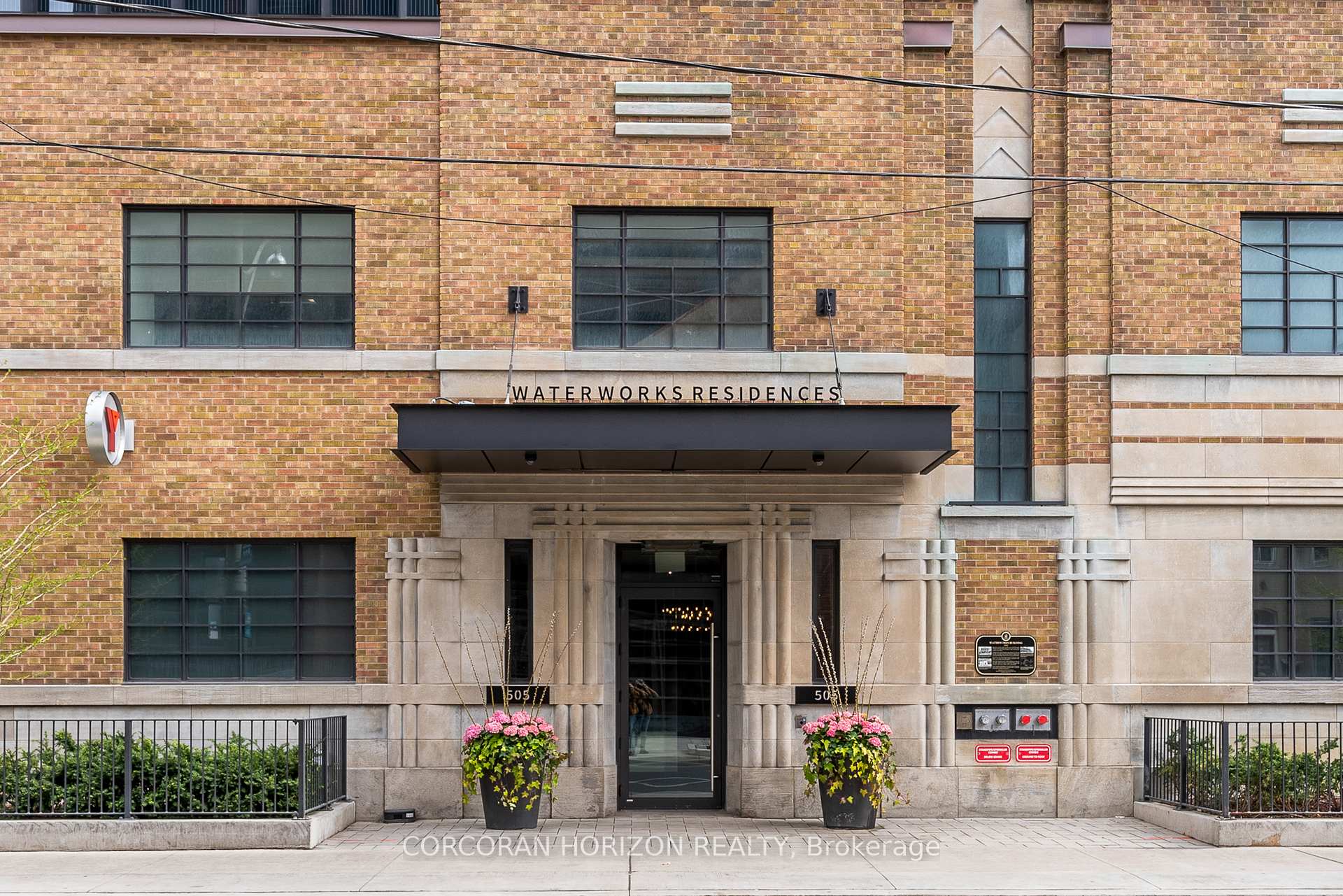 2 Bedrooms Condo at 505 Richmond, Toronto For sale