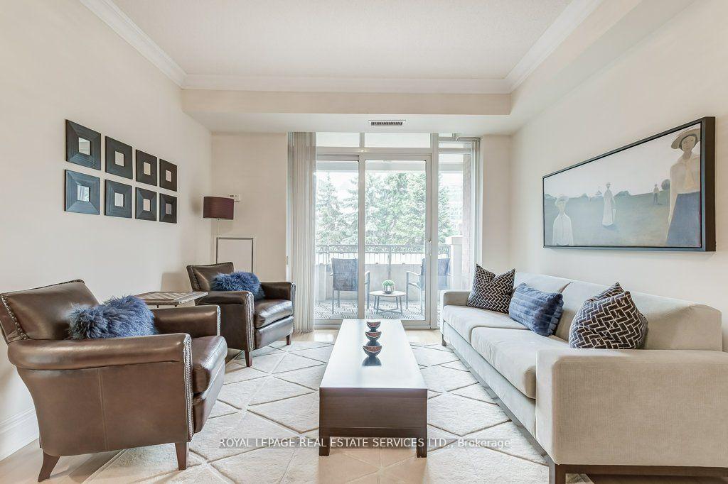 2 Bedrooms Condo at 10 Old York Mills, Toronto For sale