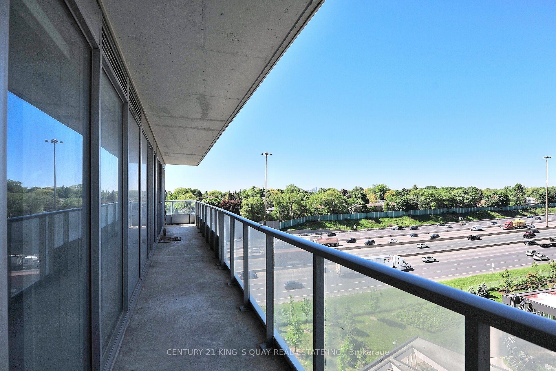 3 Bedrooms Condo at 115 McMahon, Toronto For sale