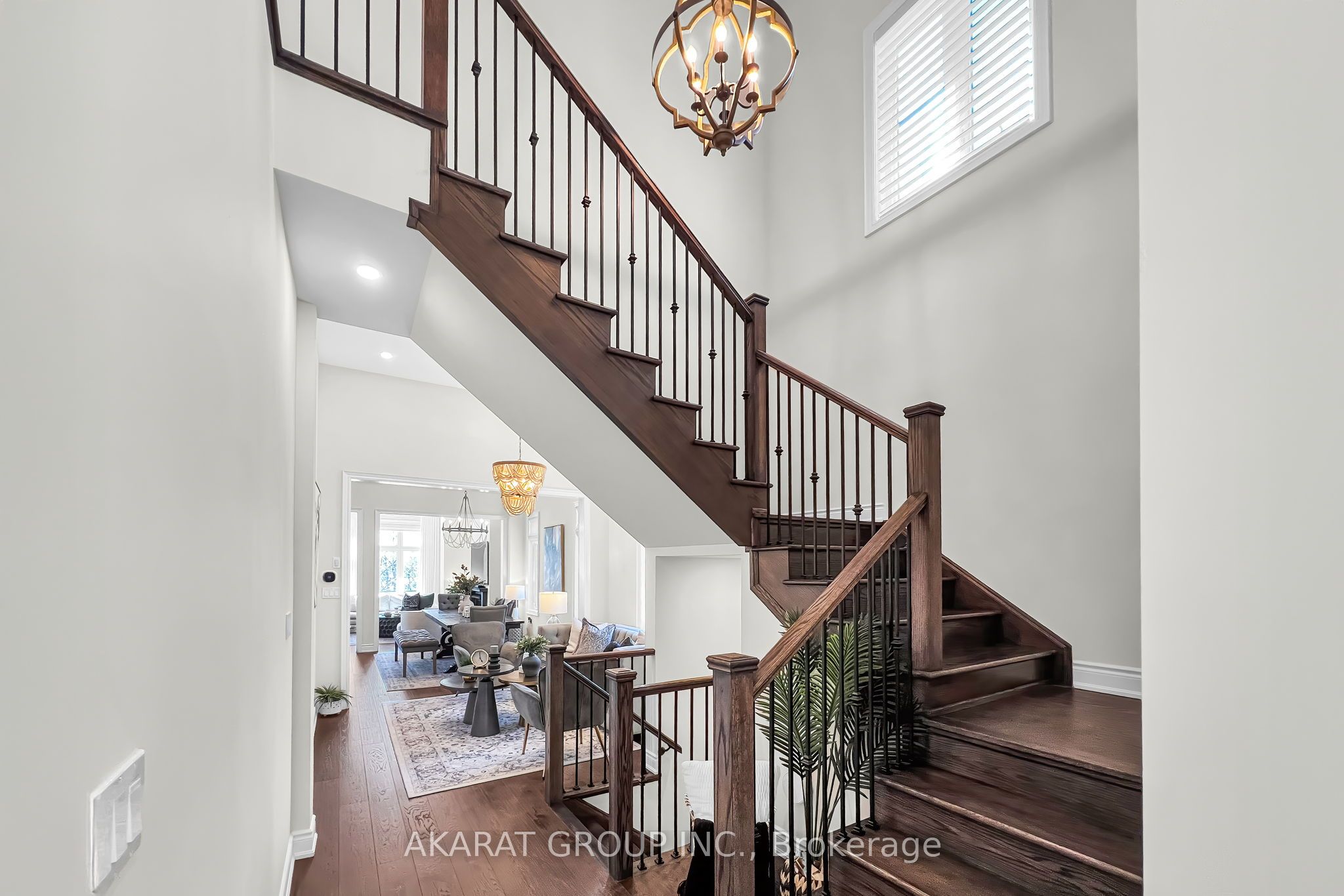 1164 Stag Hollow
