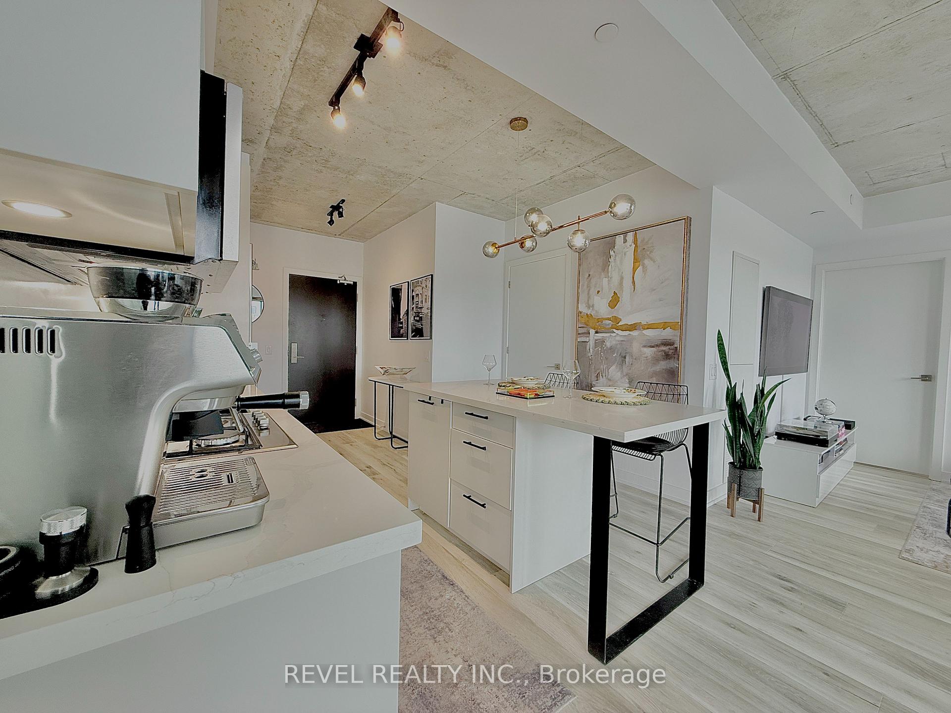 2 Bedrooms Condo at 55 Ontario, Toronto For sale