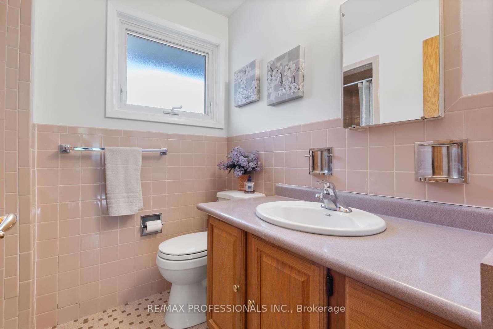 15 Warrender Avenue