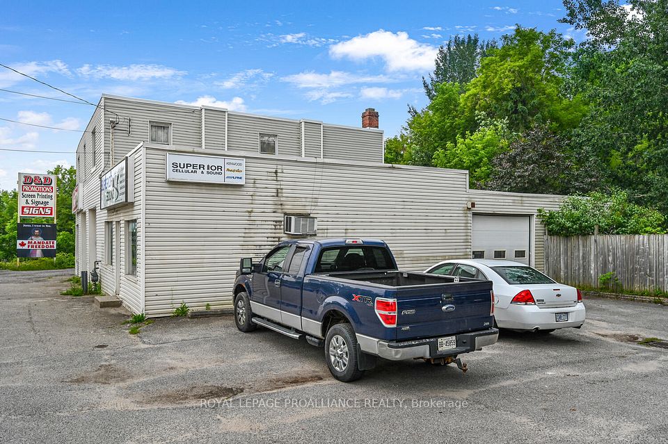 180 PERTH Street, Brockville, ON K6V 5E5