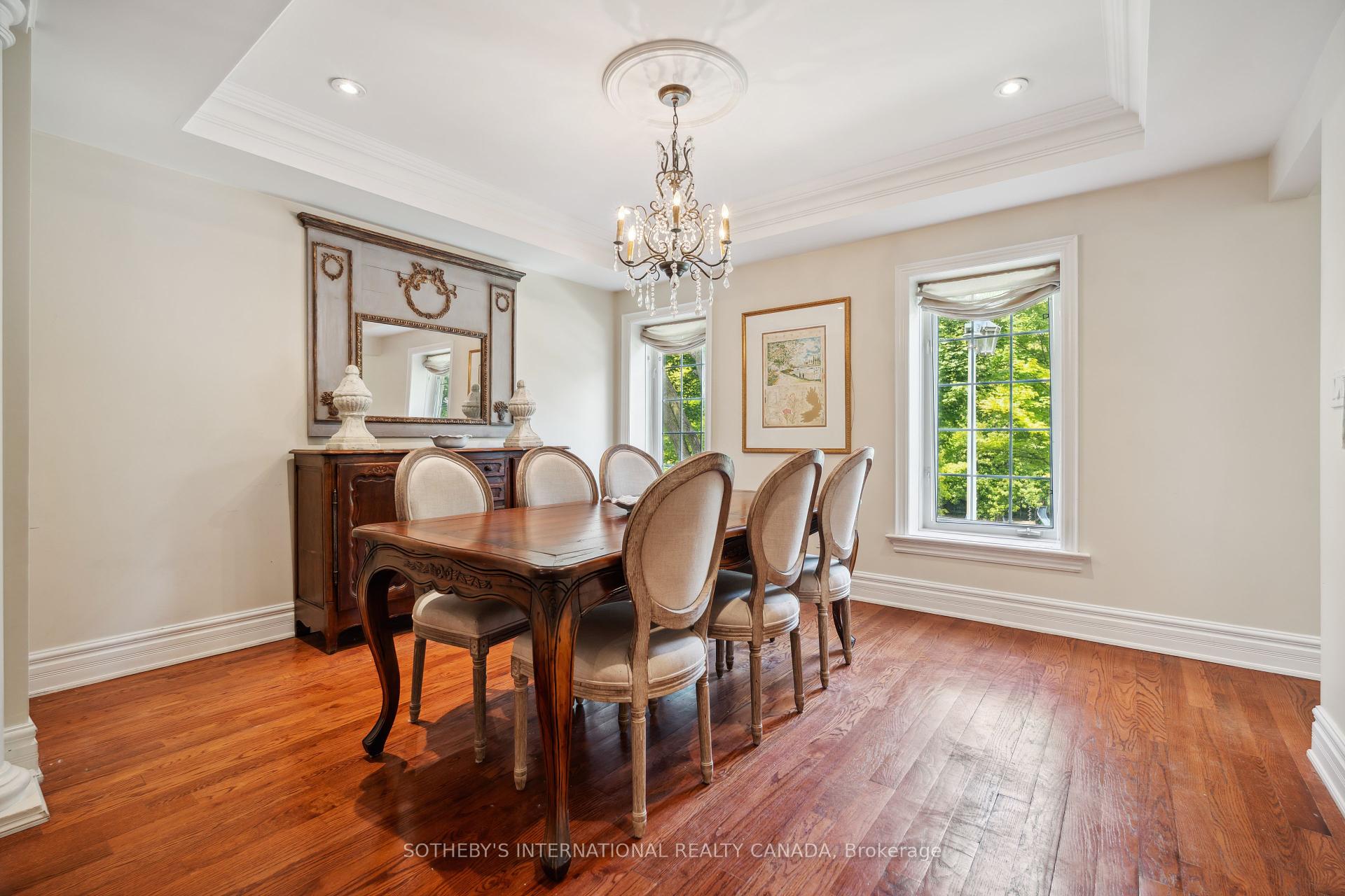 3 Bedrooms Condo at 16 Relmar, Toronto For sale