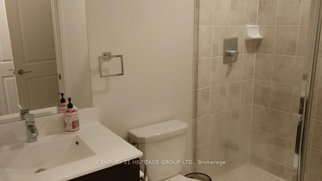 2 Bedrooms Condo at 520 Steeles,  Vaughan For sale