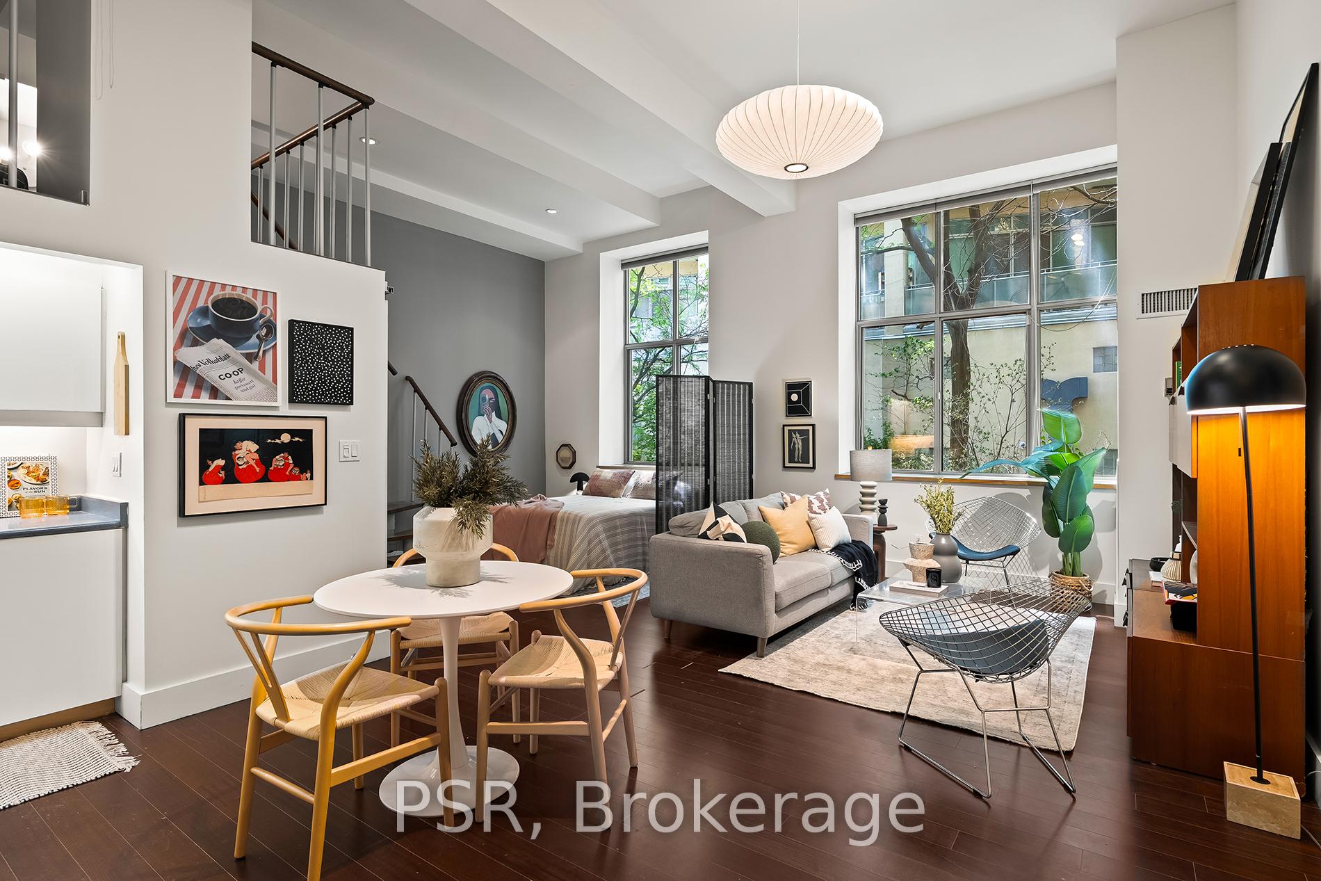 1 Bedroom Condo at 21 Nassau, Toronto For sale