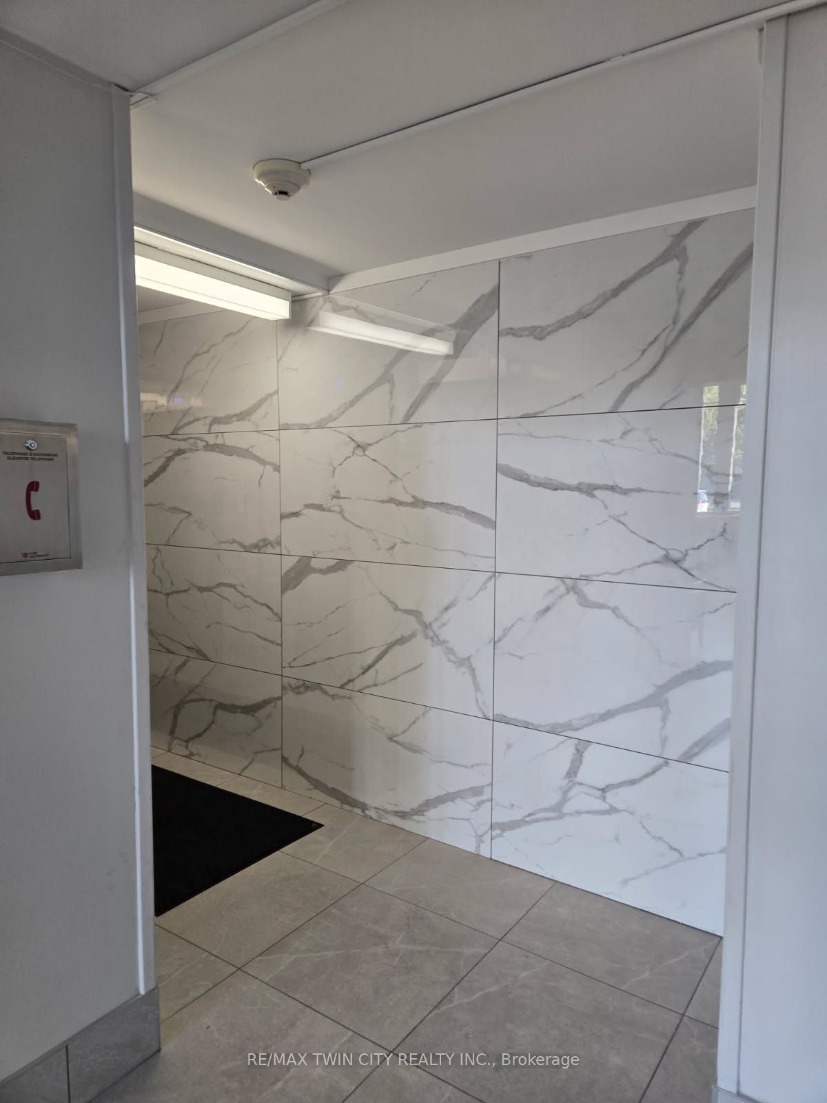 24 Midland Drive, #701