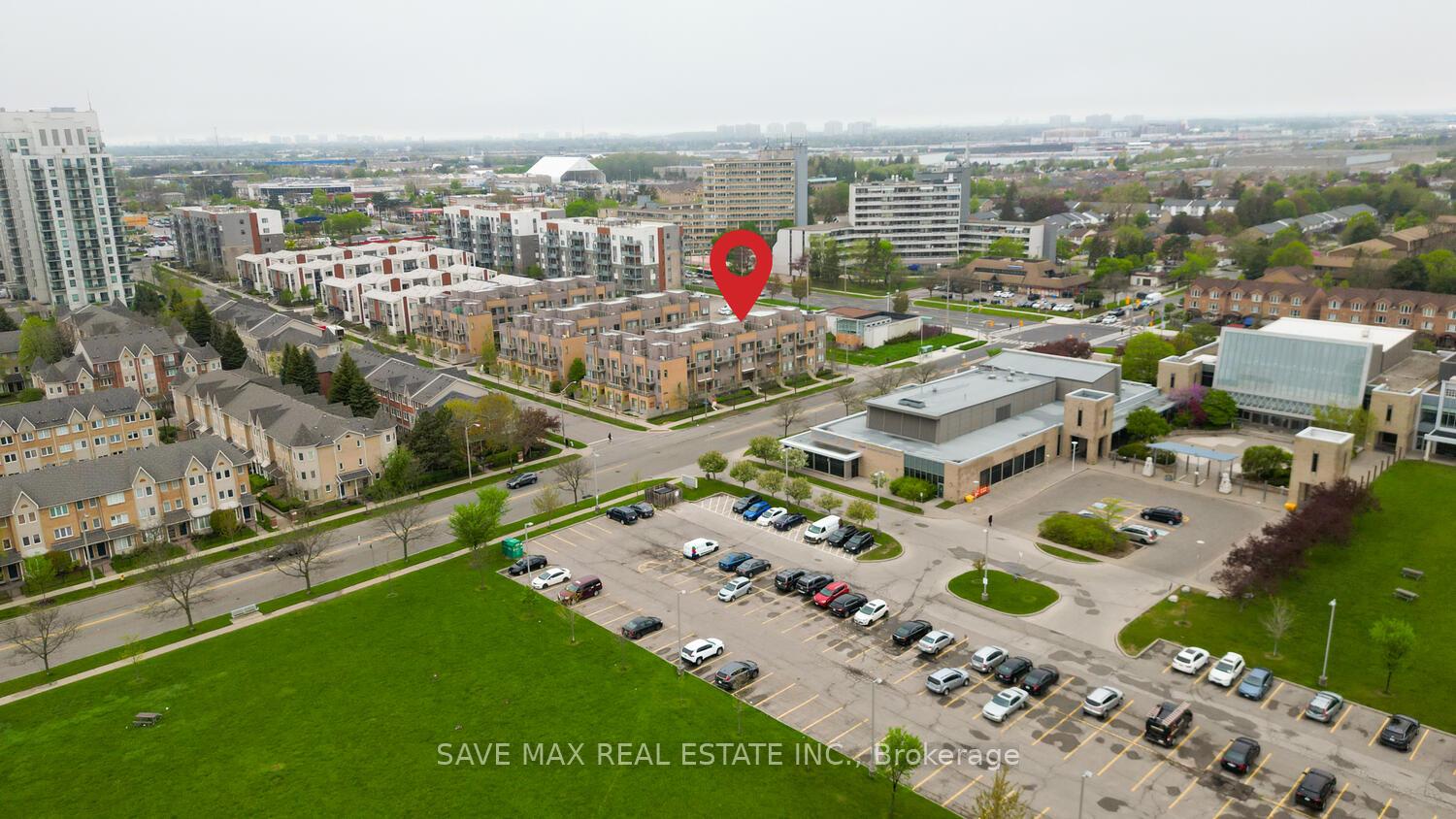 2 Bedrooms Condo at 1070 Progress, Toronto For sale