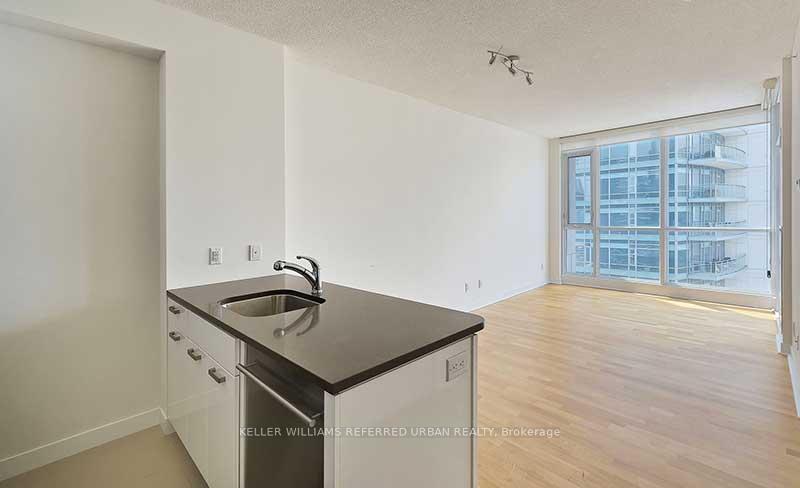 1 Bedroom Condo at 295 Adelaide, Toronto For sale