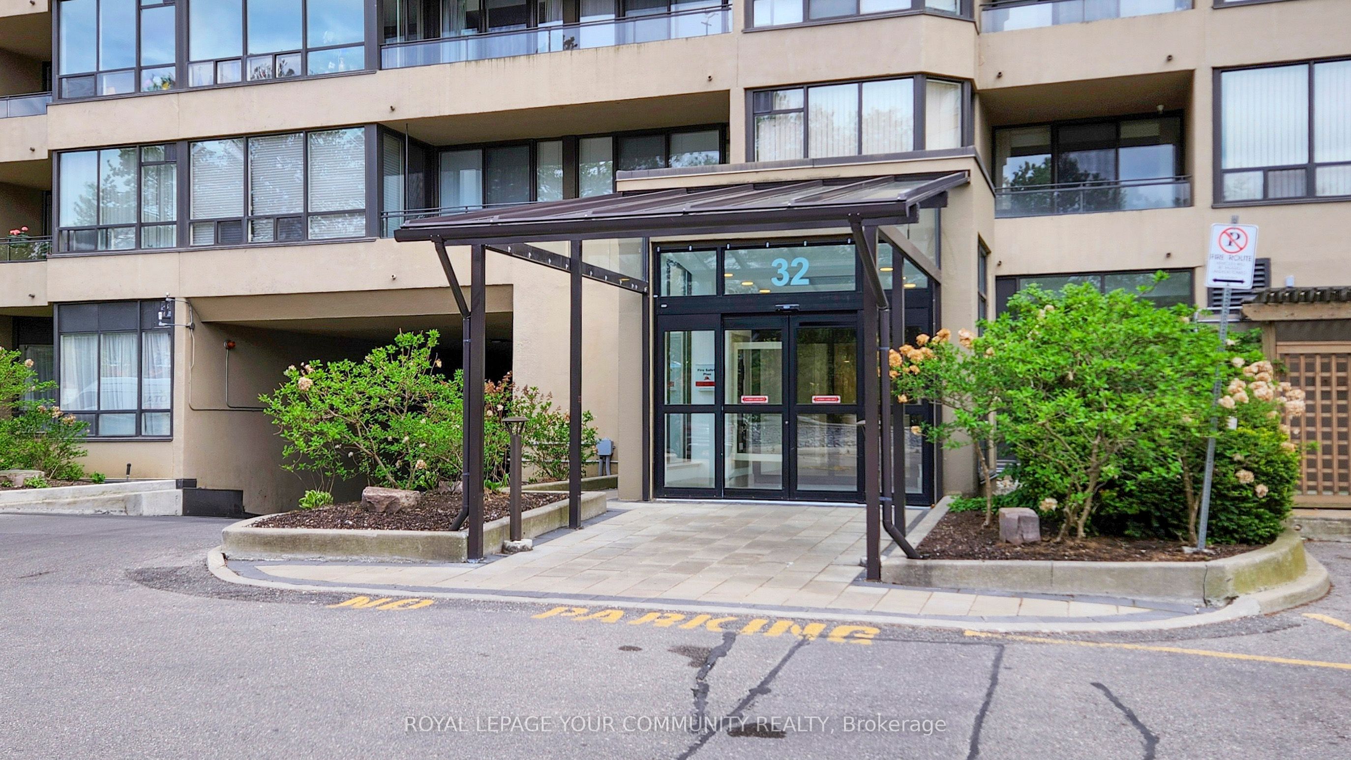32 Clarissa Drive, #328