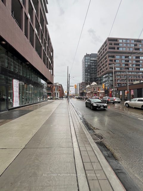 285 Dufferin