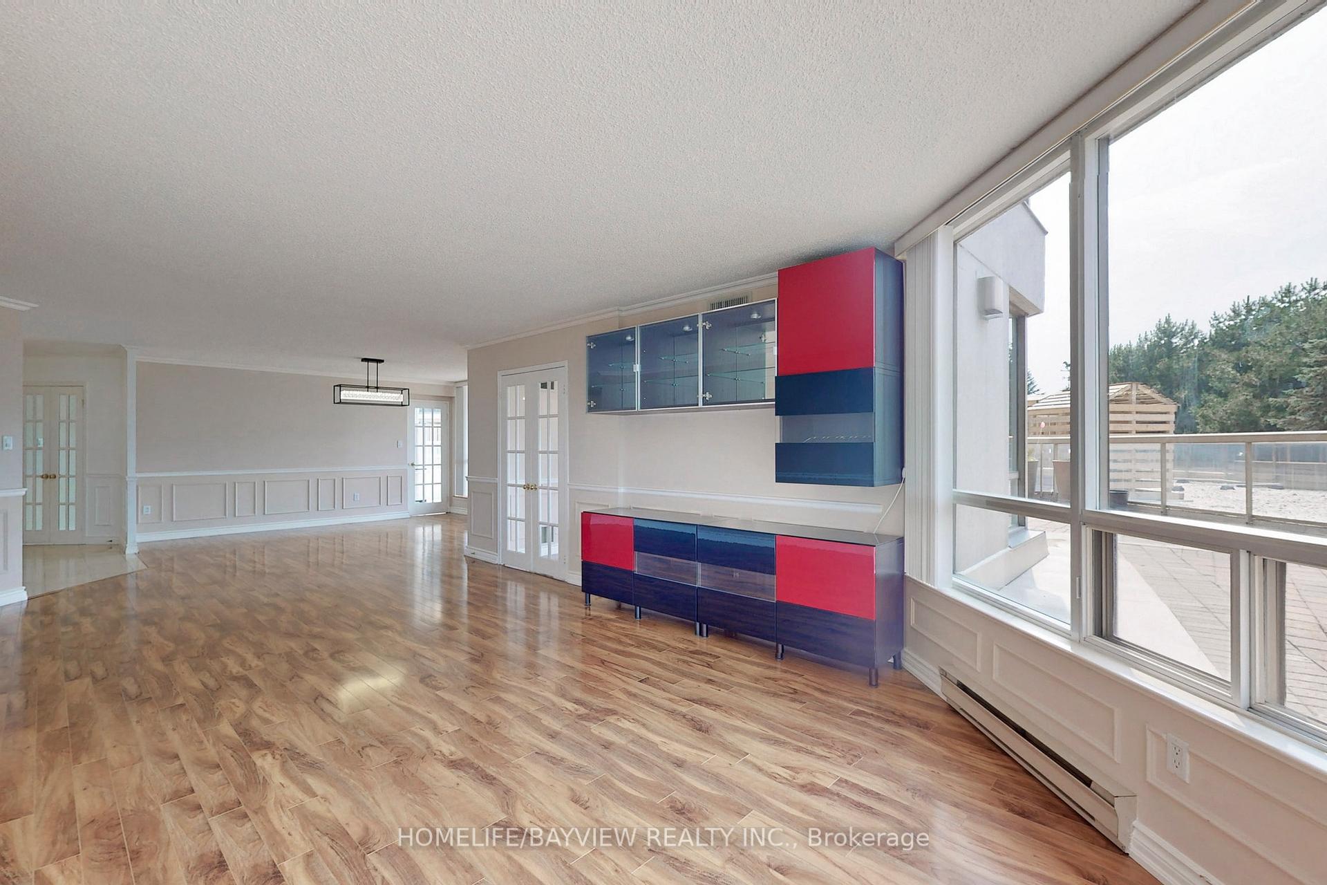 4 Bedrooms Condo at 168 Bonis, Toronto For sale