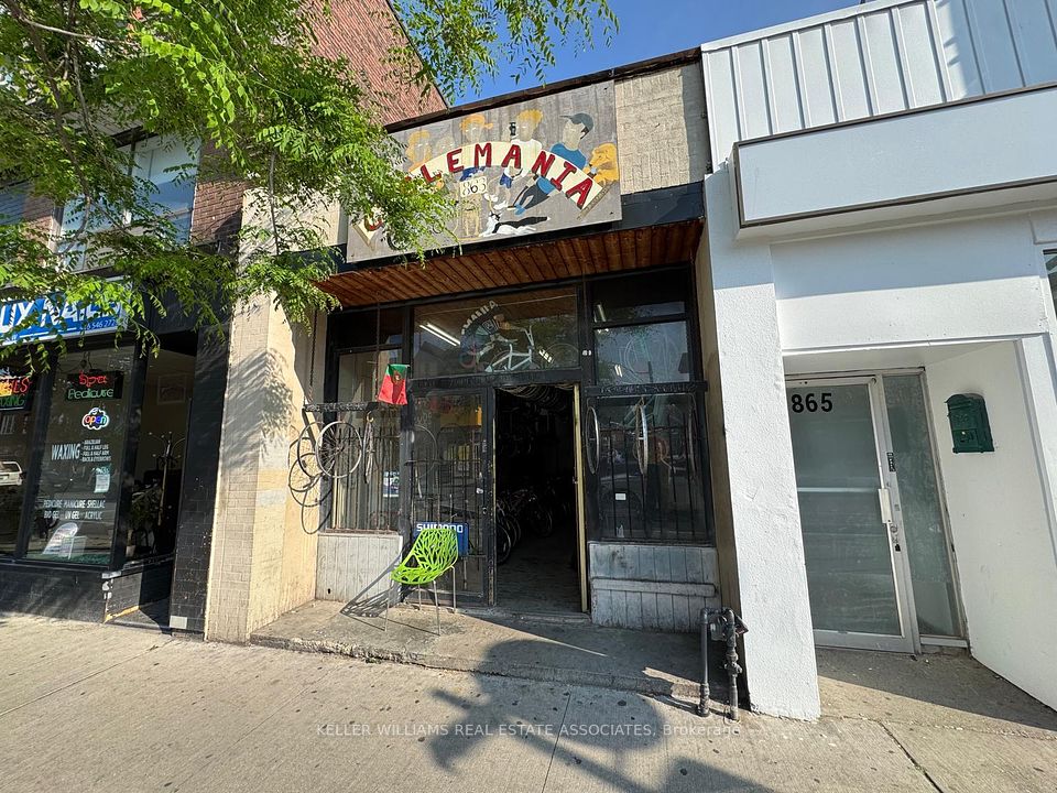 863 Bloor