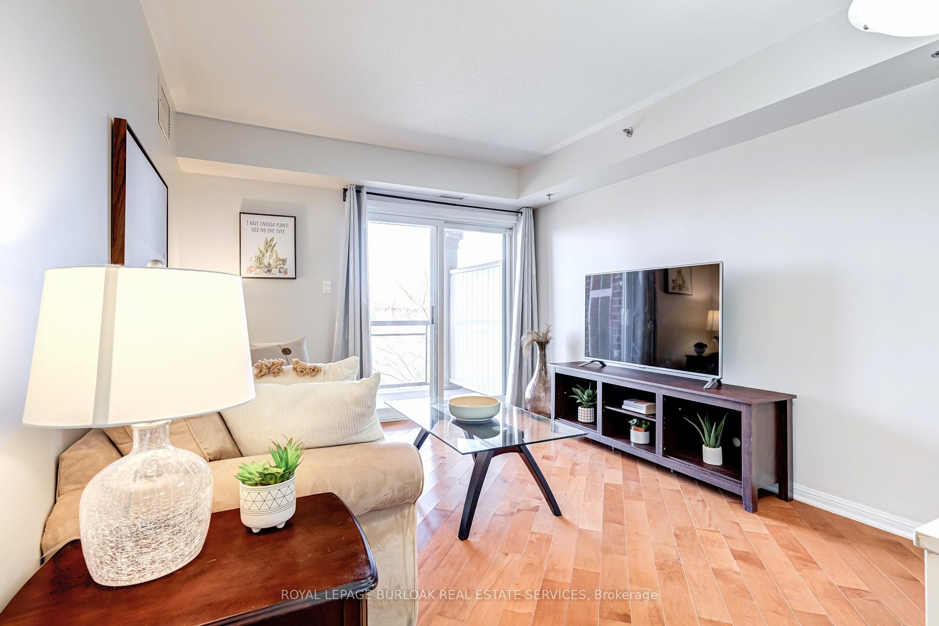 1 Bedroom Condo at 3060 Rotary,  Burlington For sale