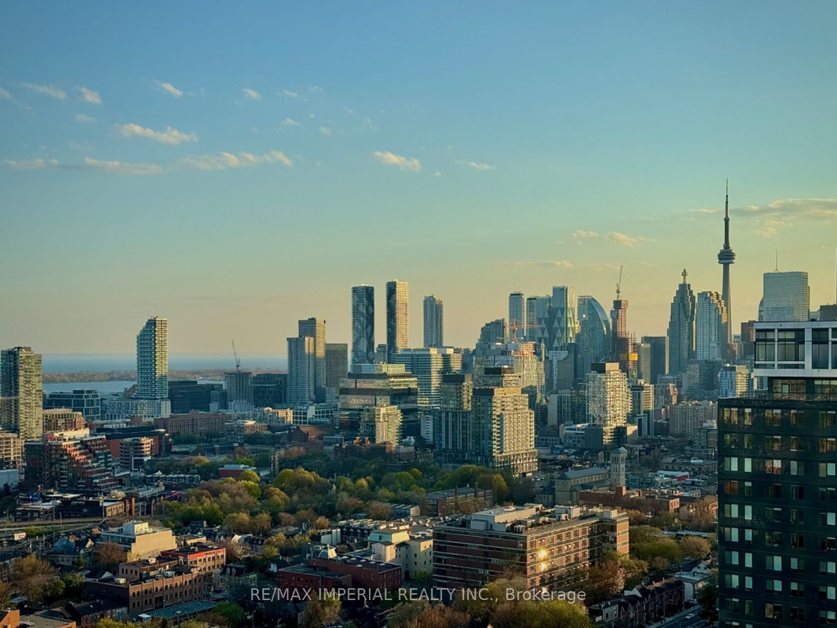 5 DEFRIES Street, #3102