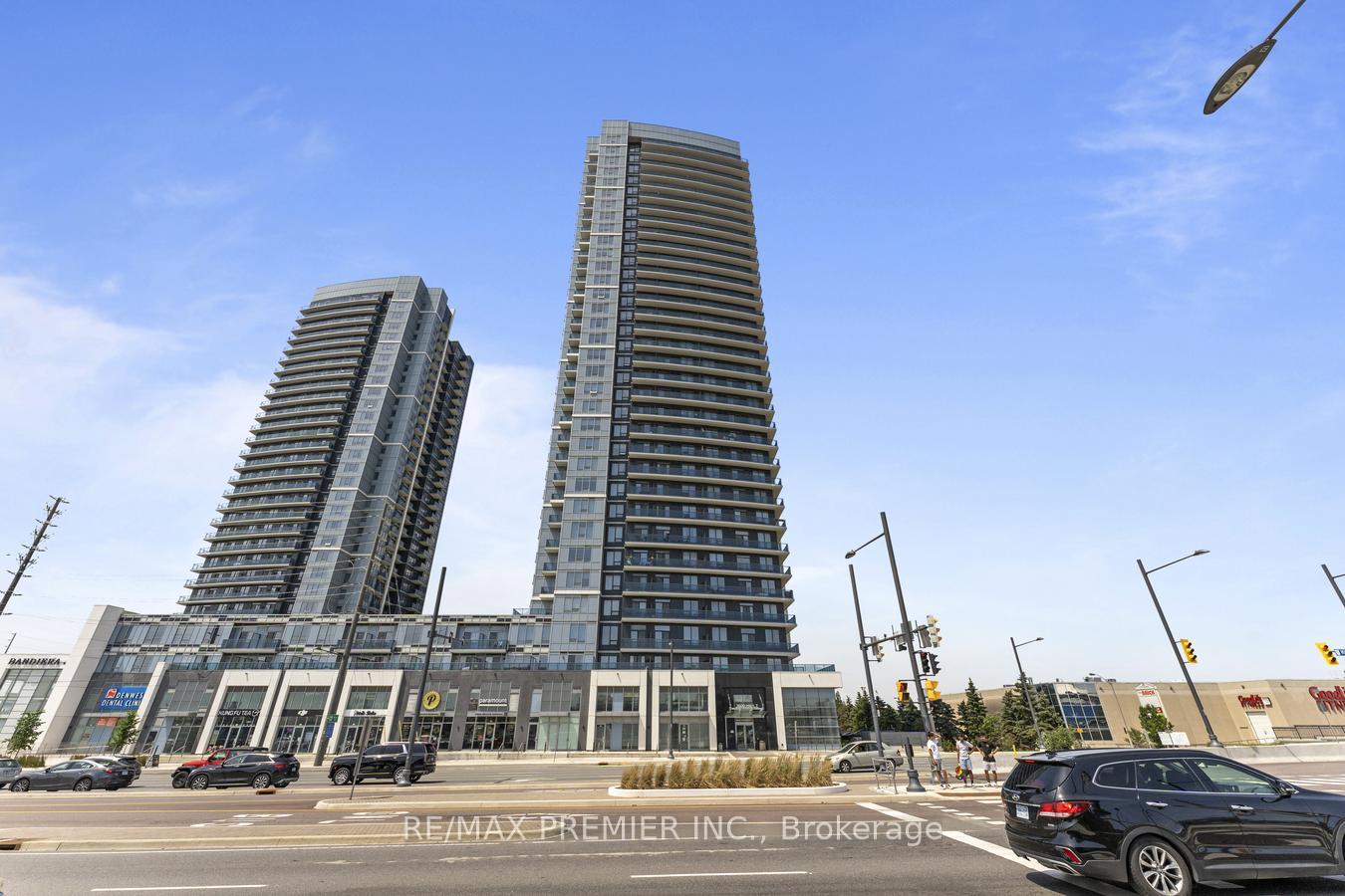 2 Bedrooms Condo at 3600 Highway 7, Vaughan For sale