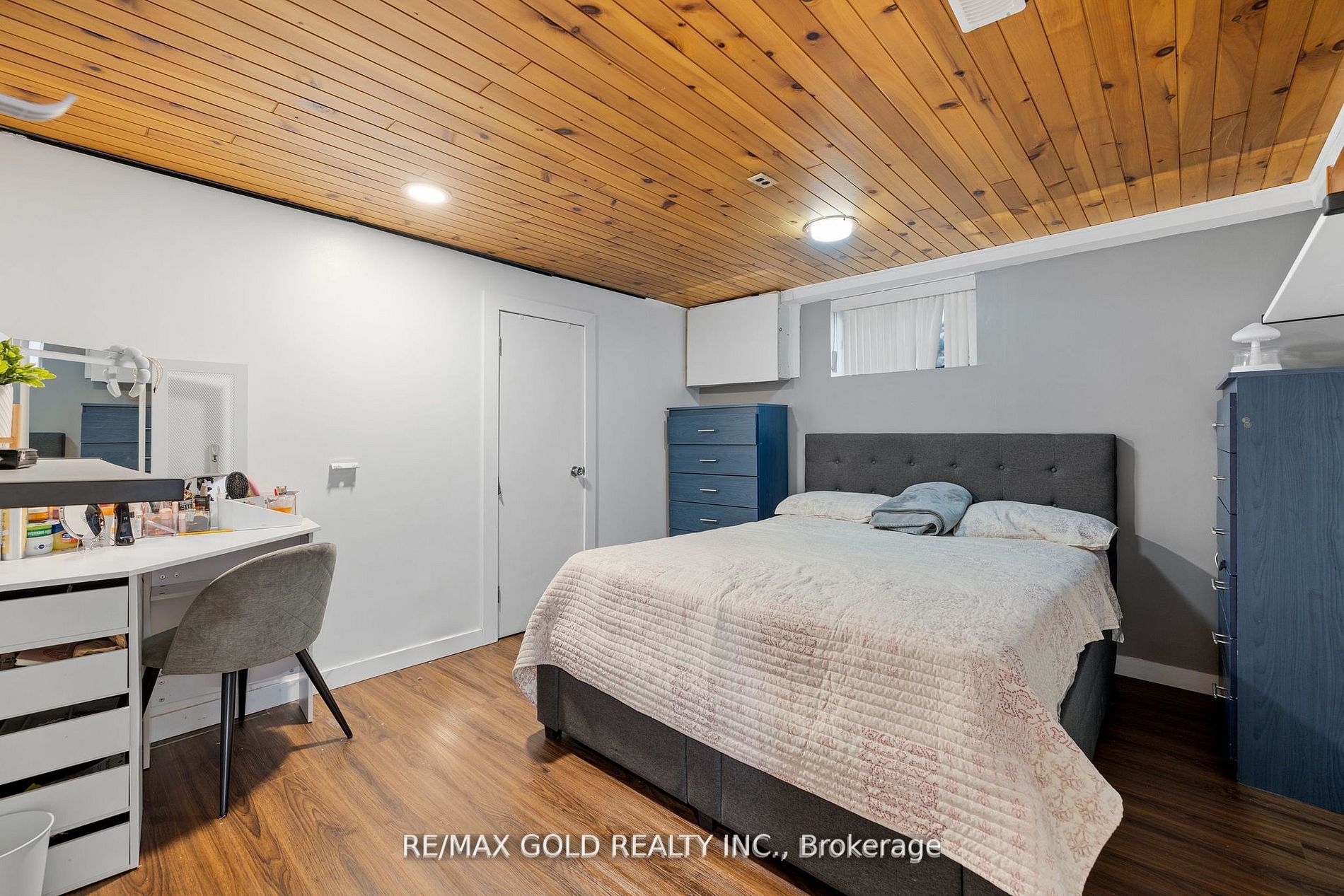 20 Hatfield Crescent