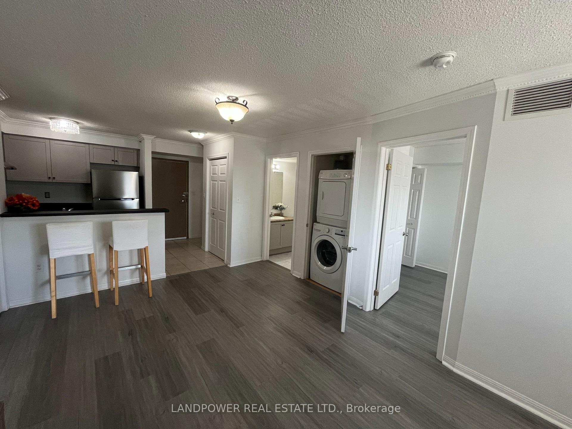 3 Bedrooms Condo at 5235 Finch, Toronto For sale