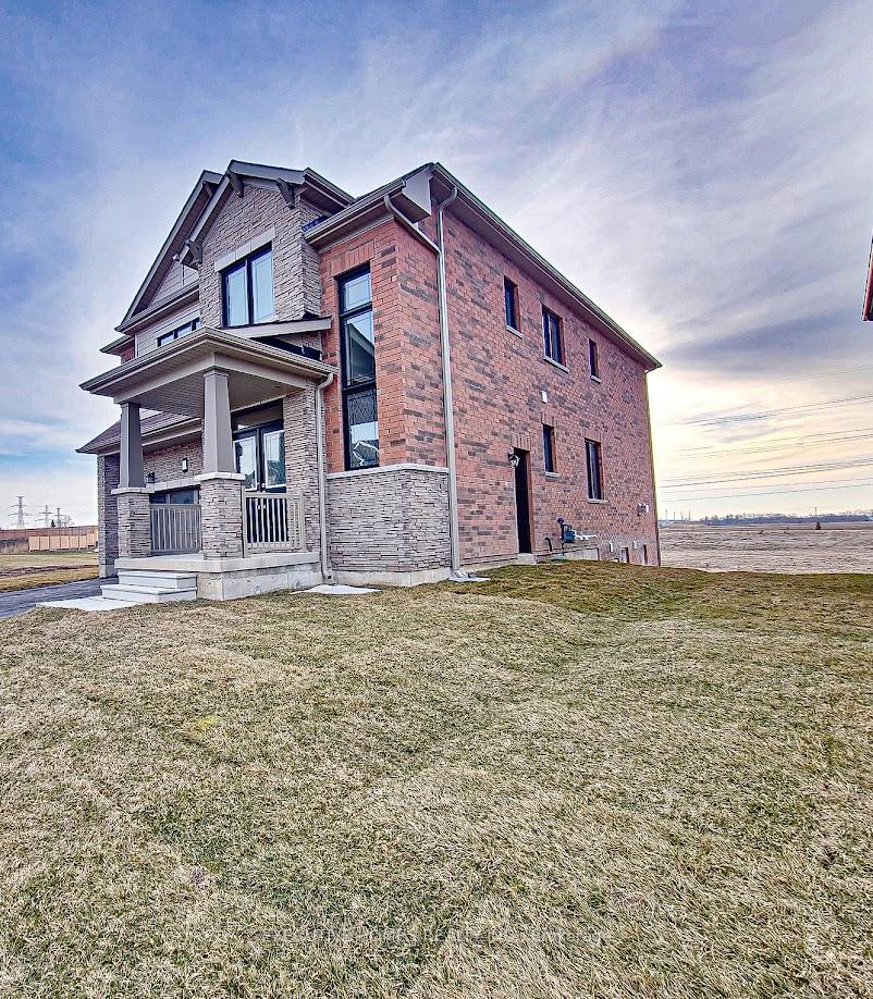 110 Explorer Way, Thorold, ON L2V 0K3