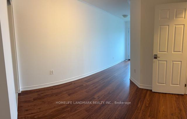 3 Bedrooms Condo at 15 Heron Park, Toronto For sale
