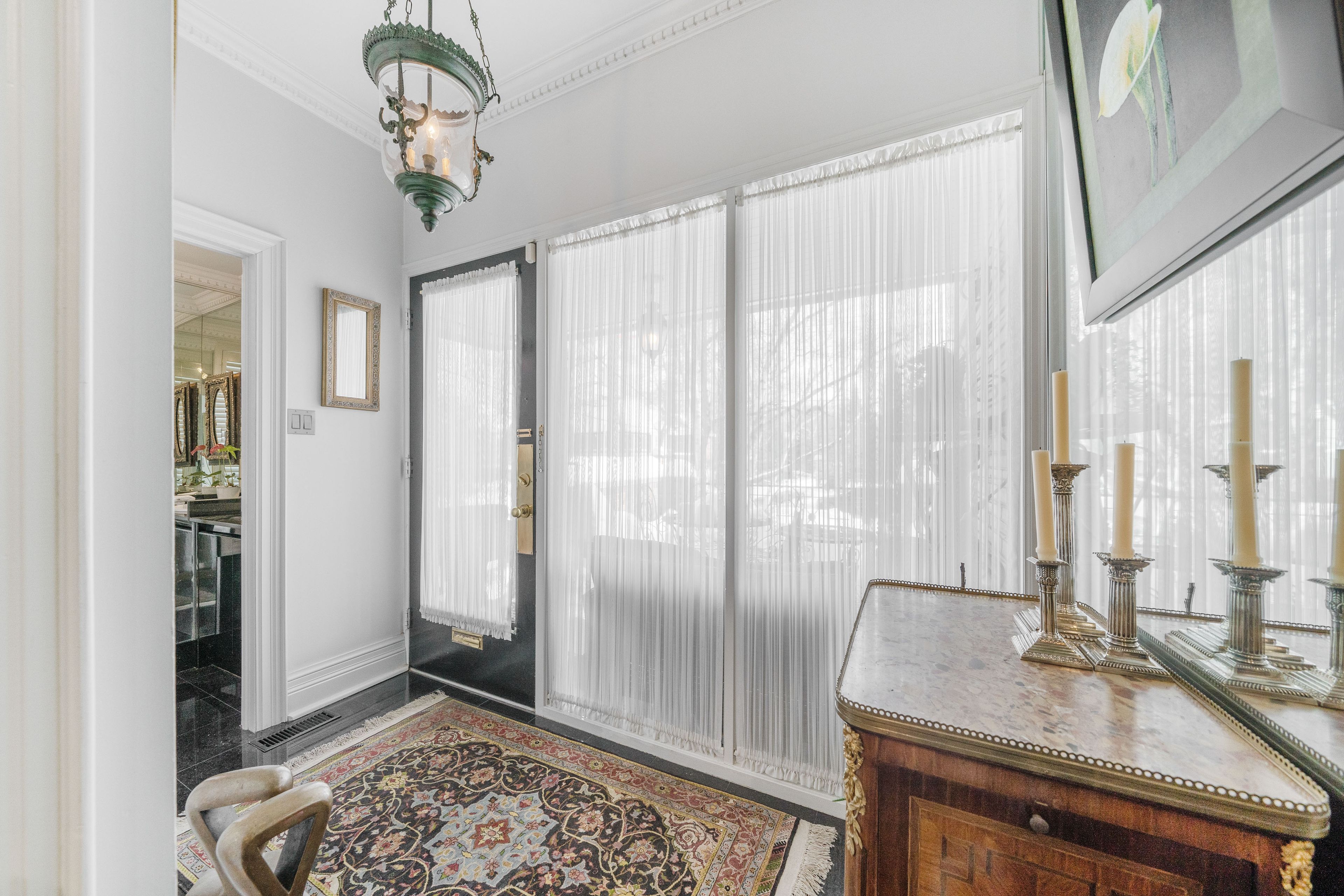 46 Clarendon Avenue