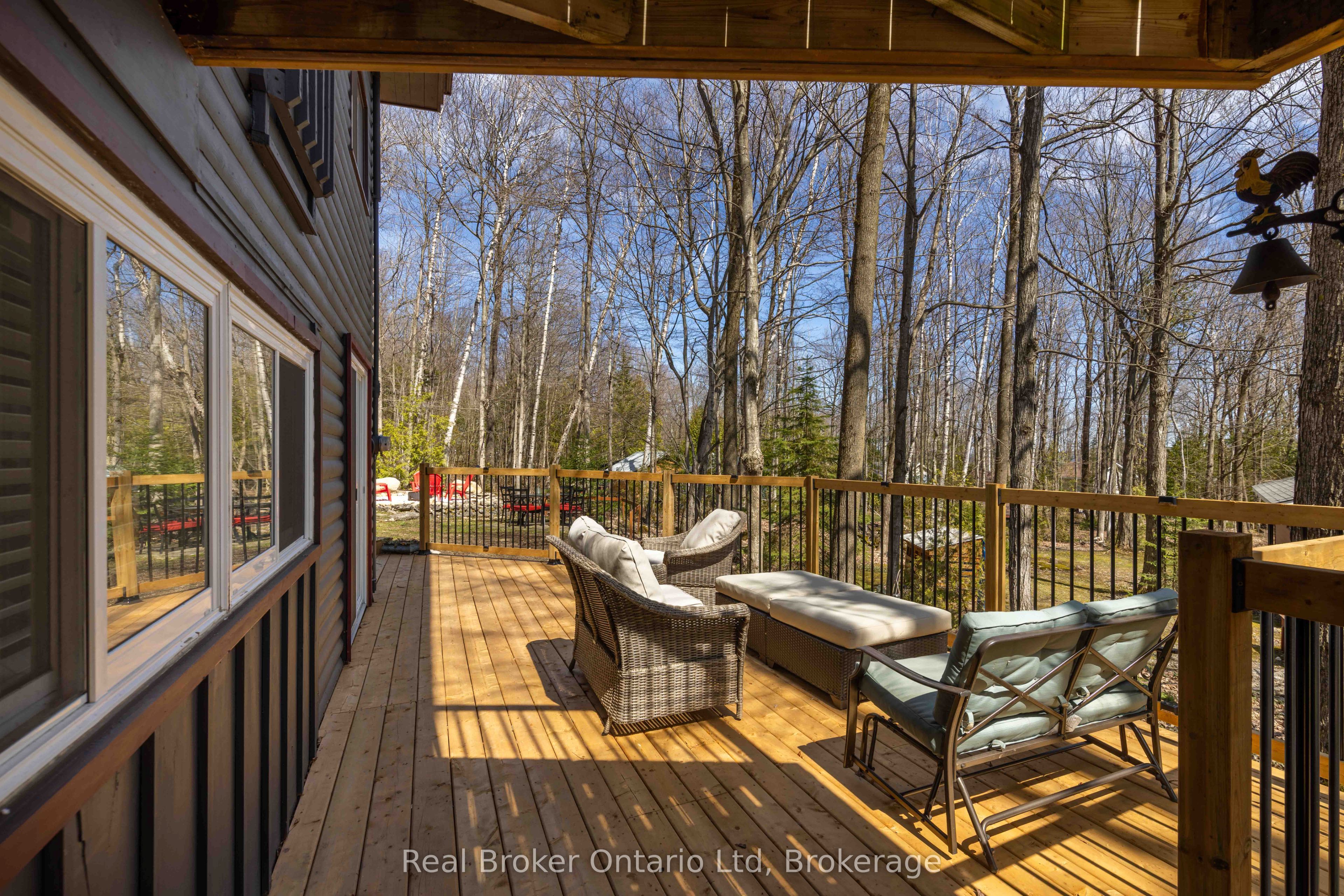 12 7th Avenue, South Bruce Peninsula, ON N0H 2T0