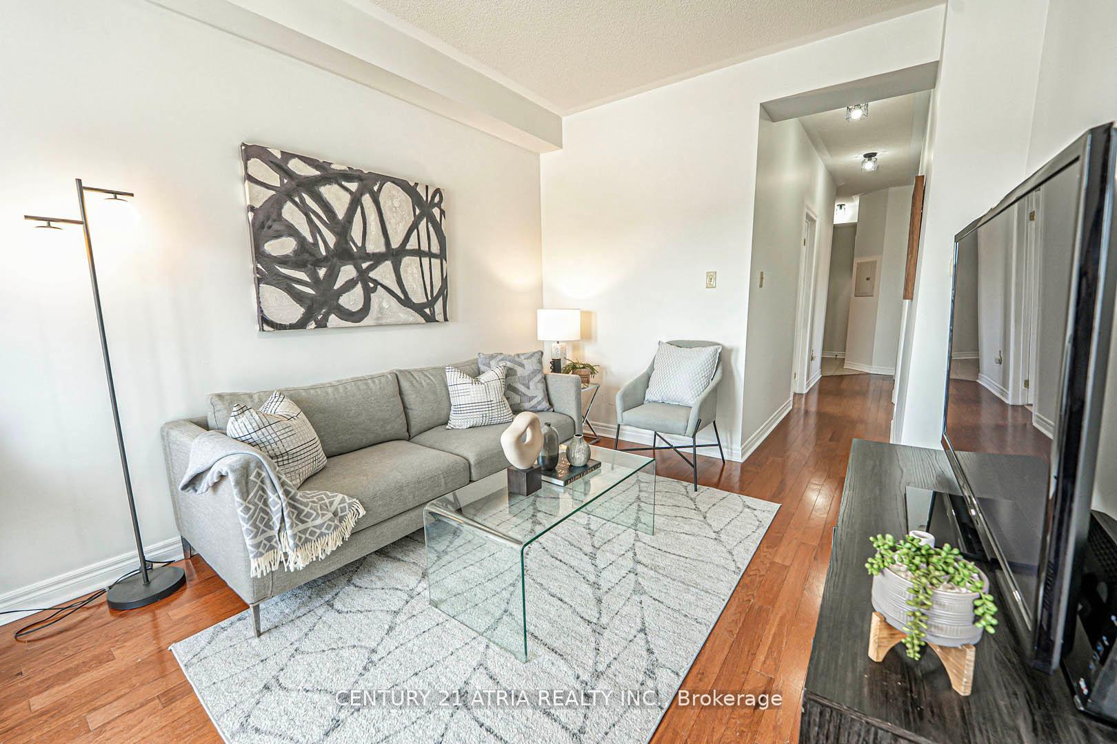 2 Bedrooms Condo at 9944 Keele, Vaughan For sale