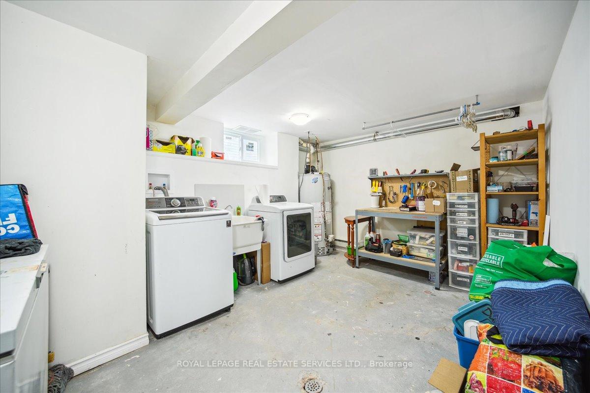 4 Bedrooms Condo at 1450 Sixth, Oakville For sale