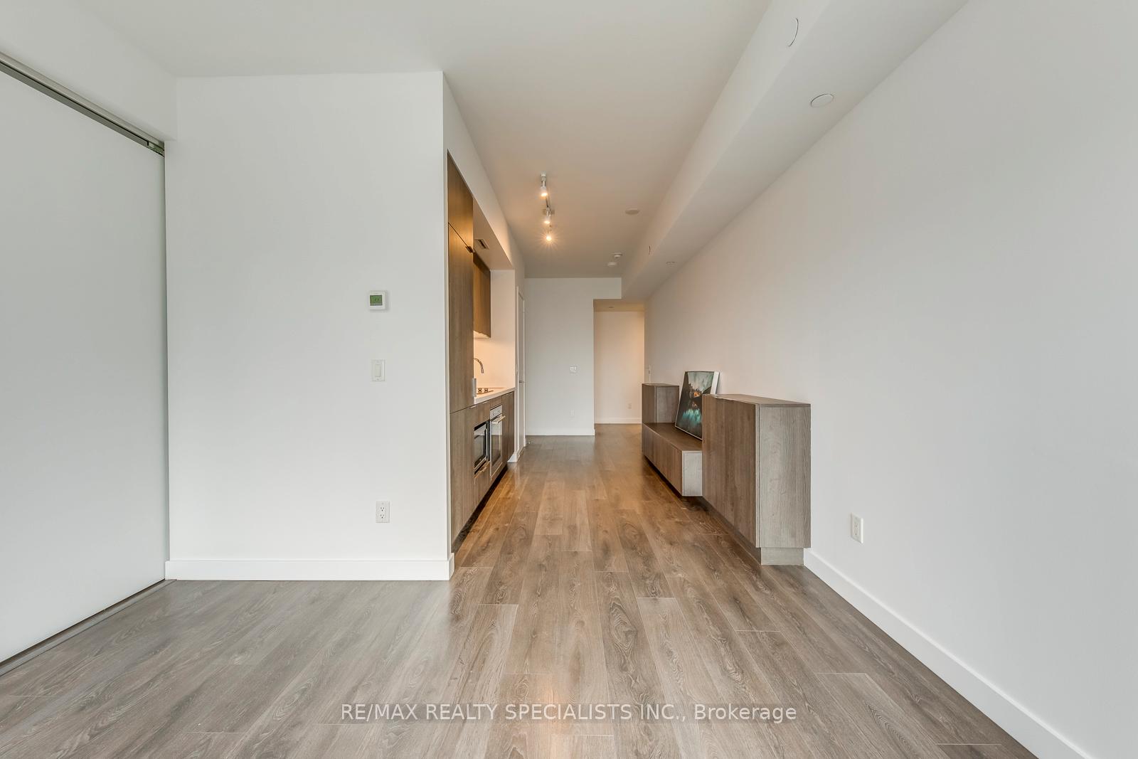 3 Bedrooms Condo at 215 Queen, Toronto For sale