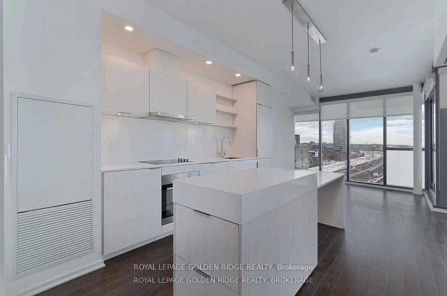 2 Bedrooms Condo at 16 Bonnycastle, Toronto For sale