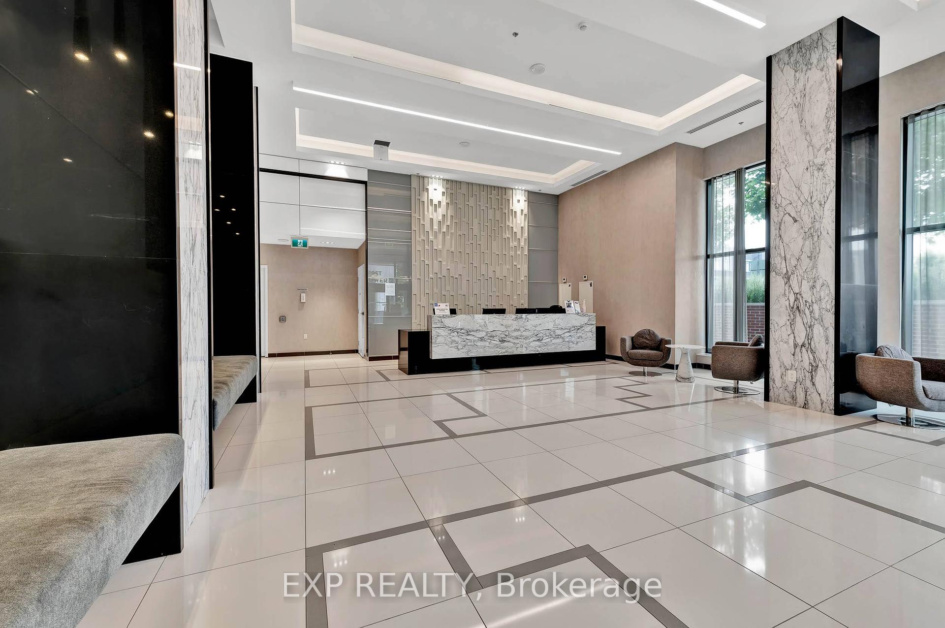 1 Bedroom Condo at 99 Eagle Rock, Vaughan For sale