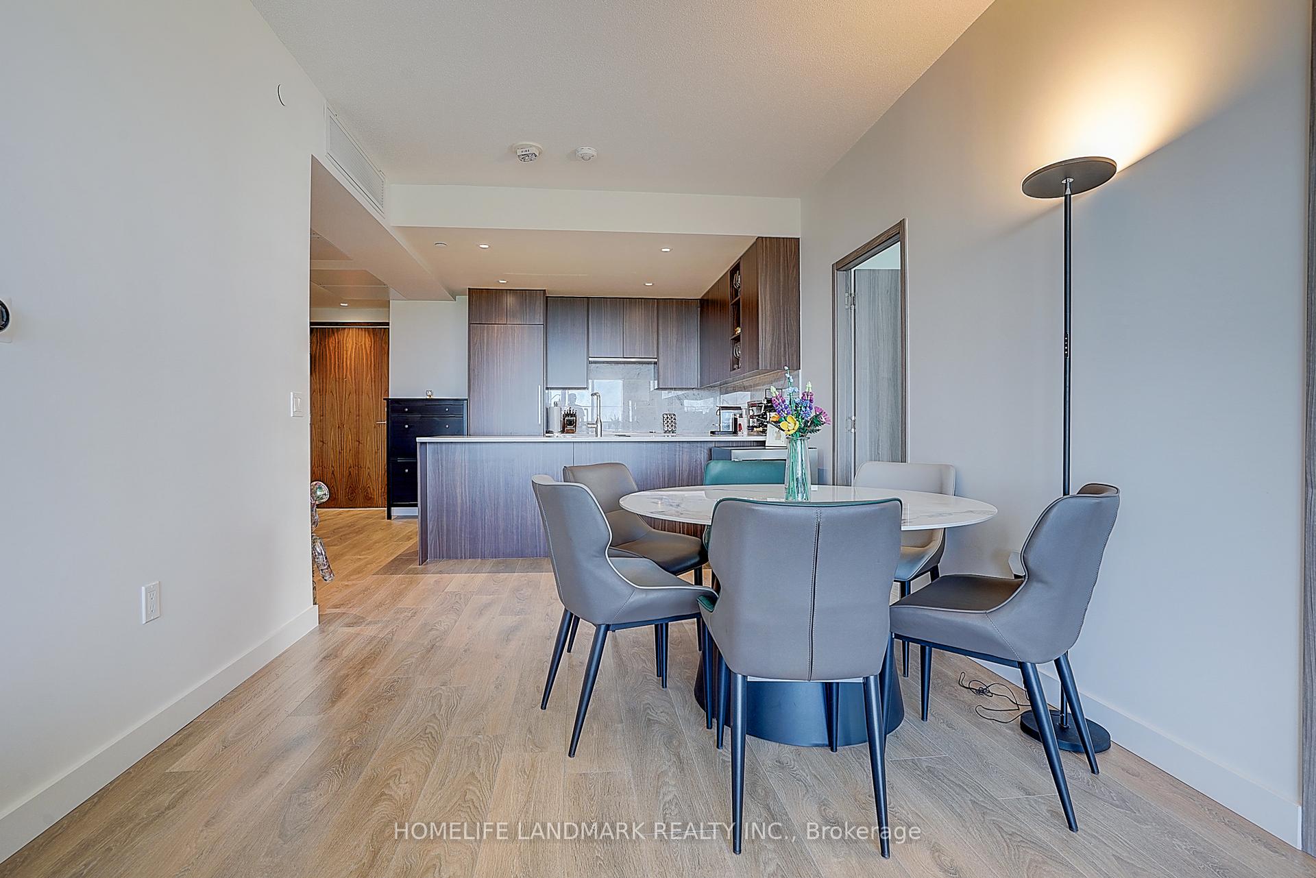 3 Bedrooms Condo at 85 Mcmahon, Toronto For sale