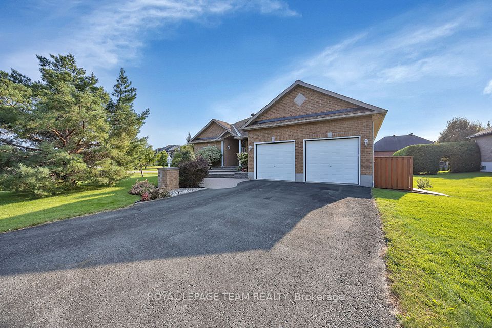 1426 Spartan Grove