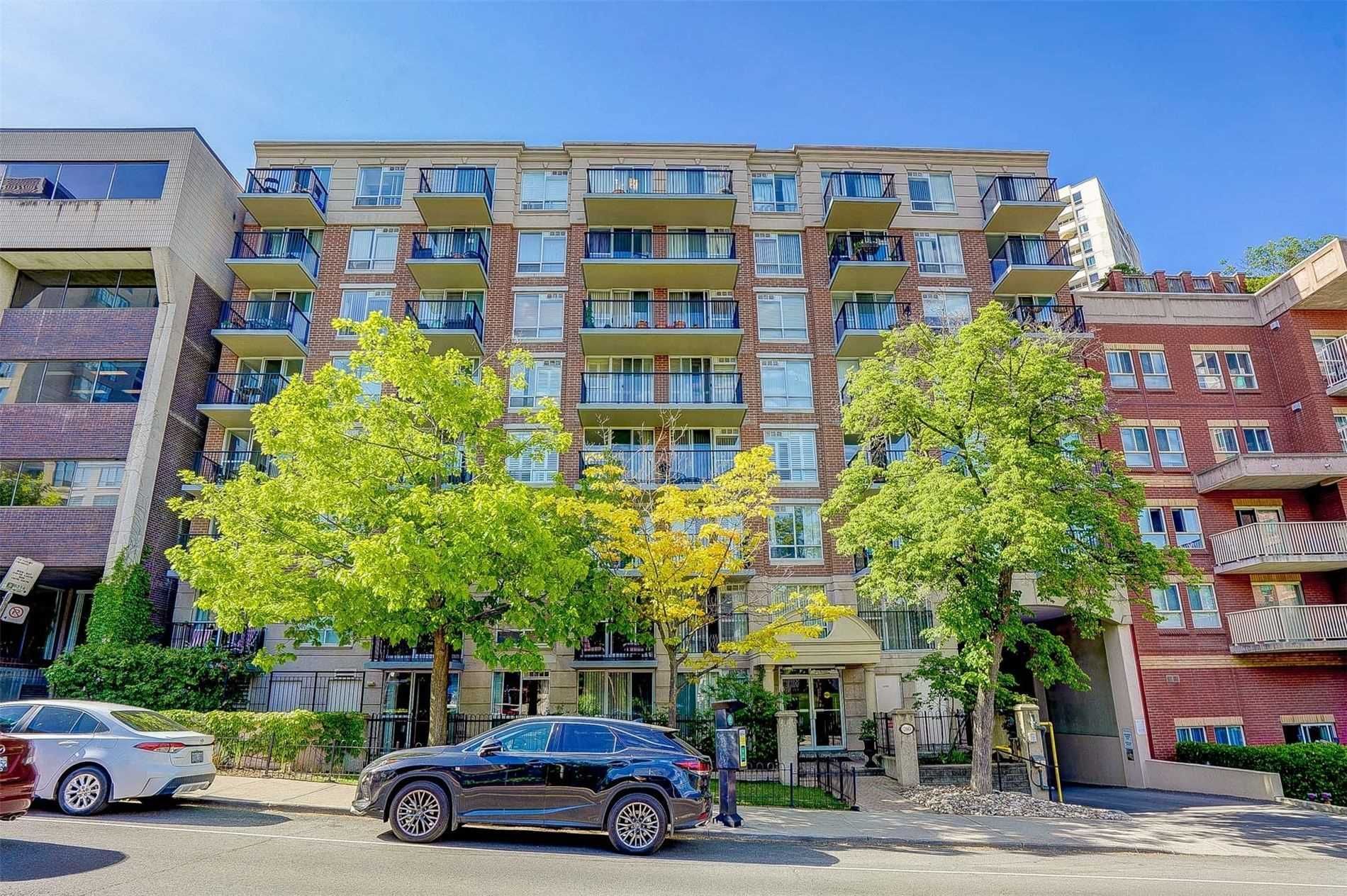 260 Merton Street 210