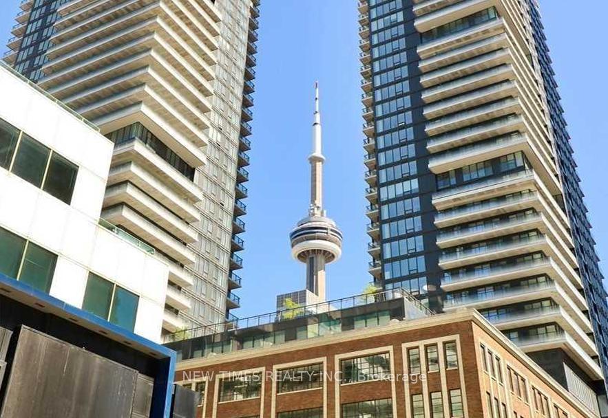 3 Bedrooms Condo at 125 Blue Jays, Toronto For sale