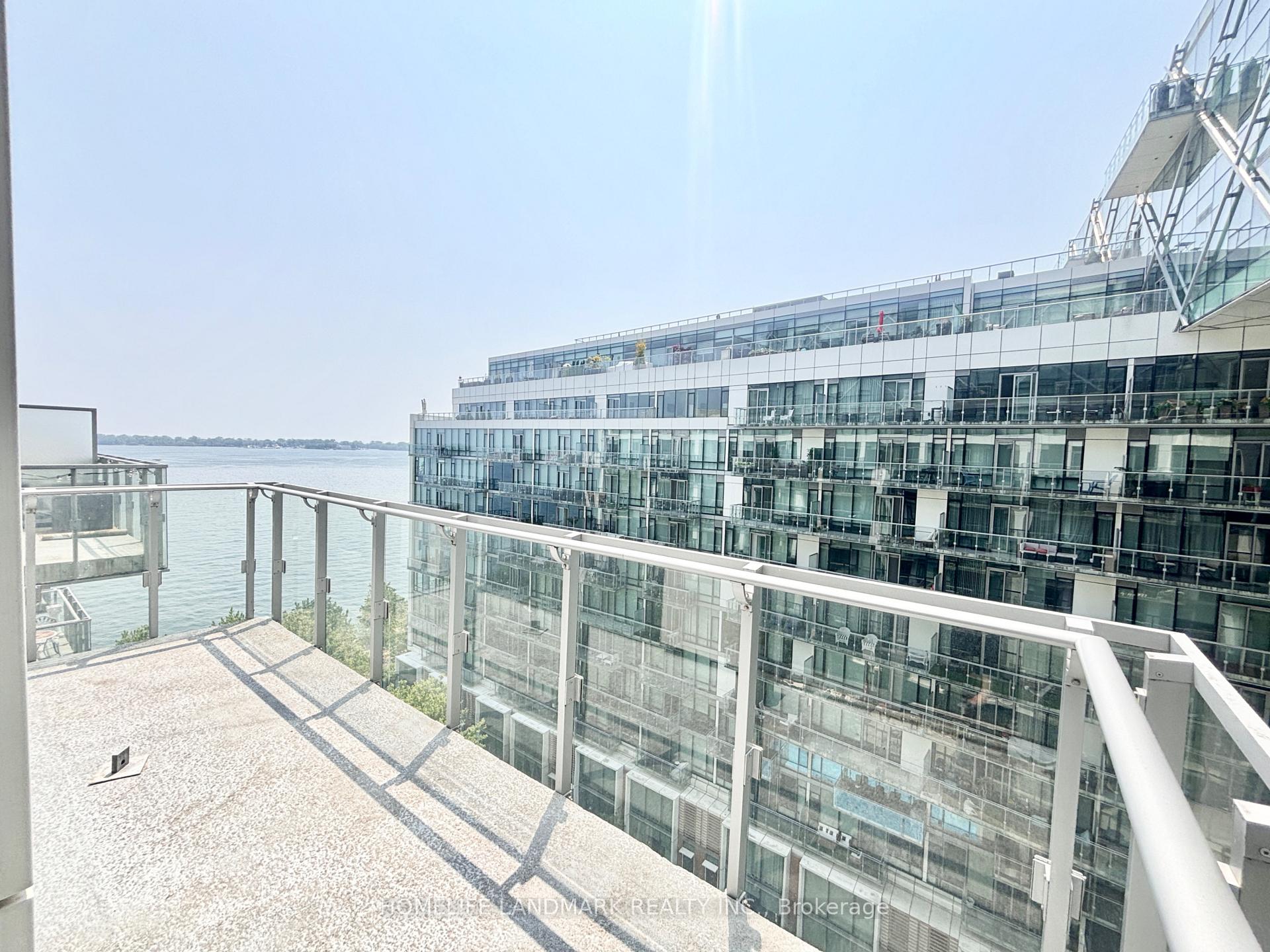 1 Bedroom Condo at 39 Queens, Toronto For sale