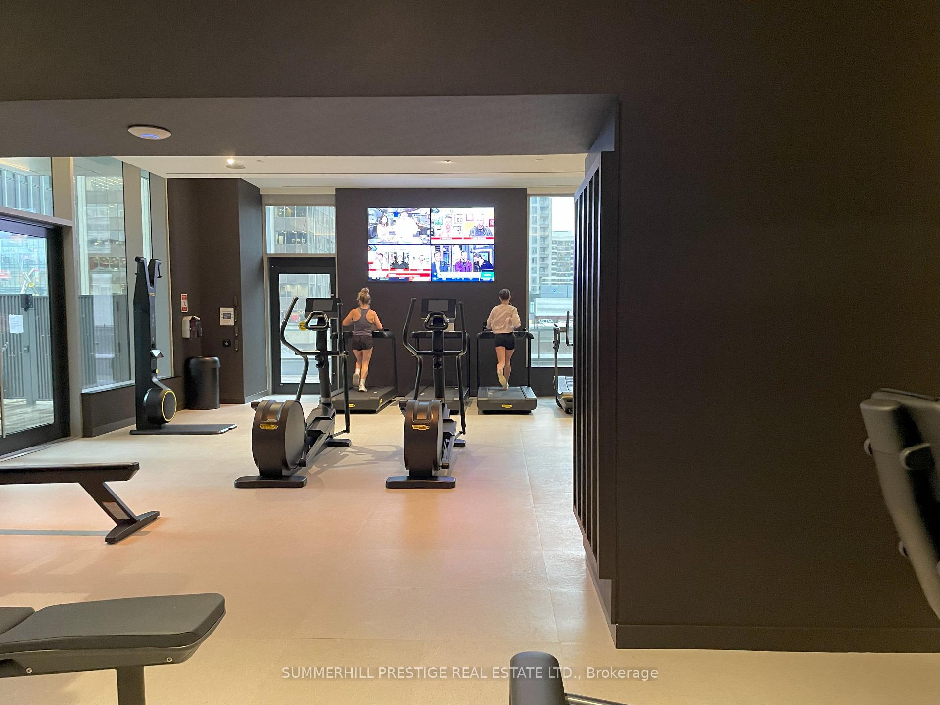 2 Bedrooms Condo at 11 Yorkville, Toronto For sale