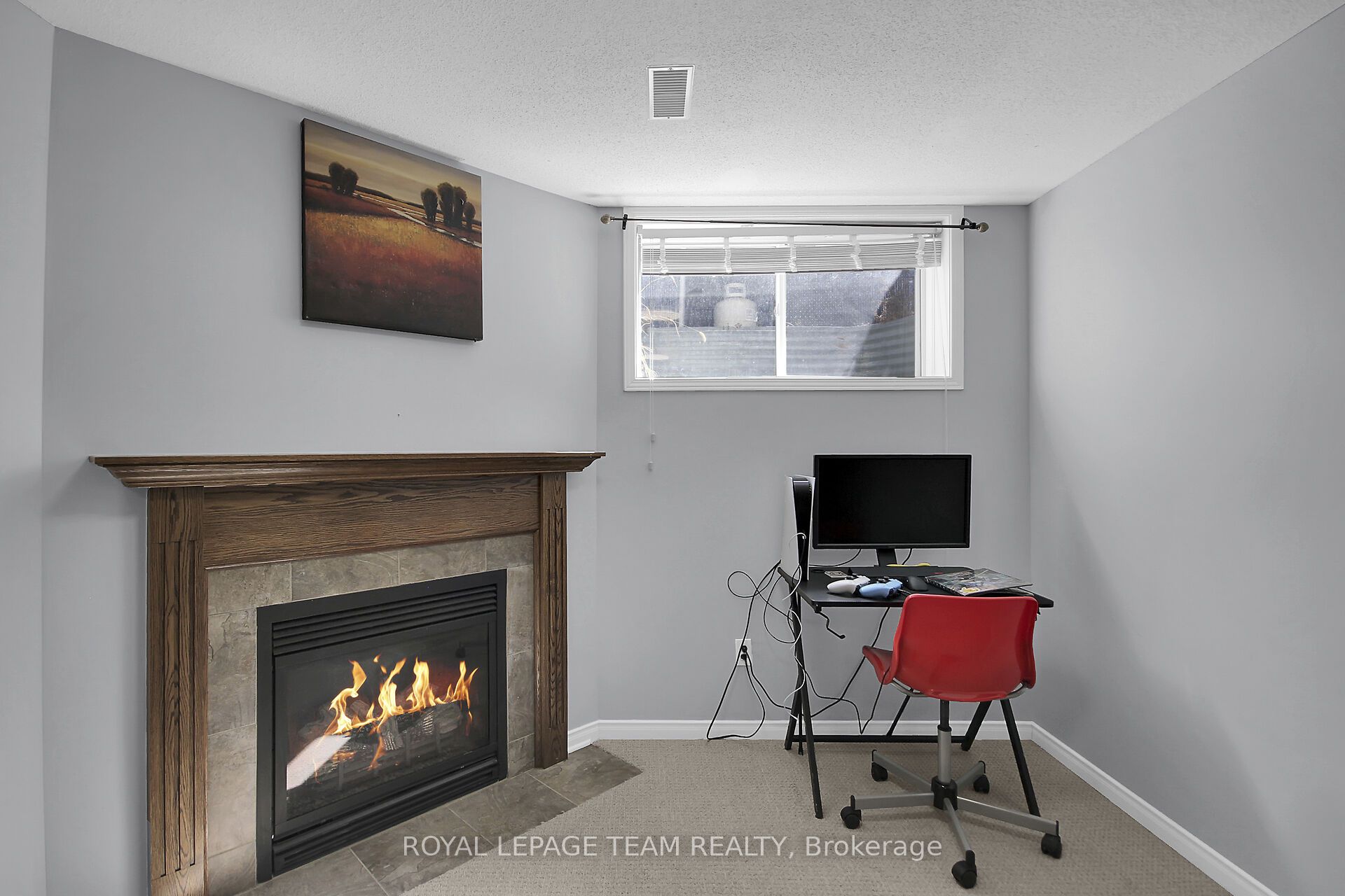 214 Cityview Crescent