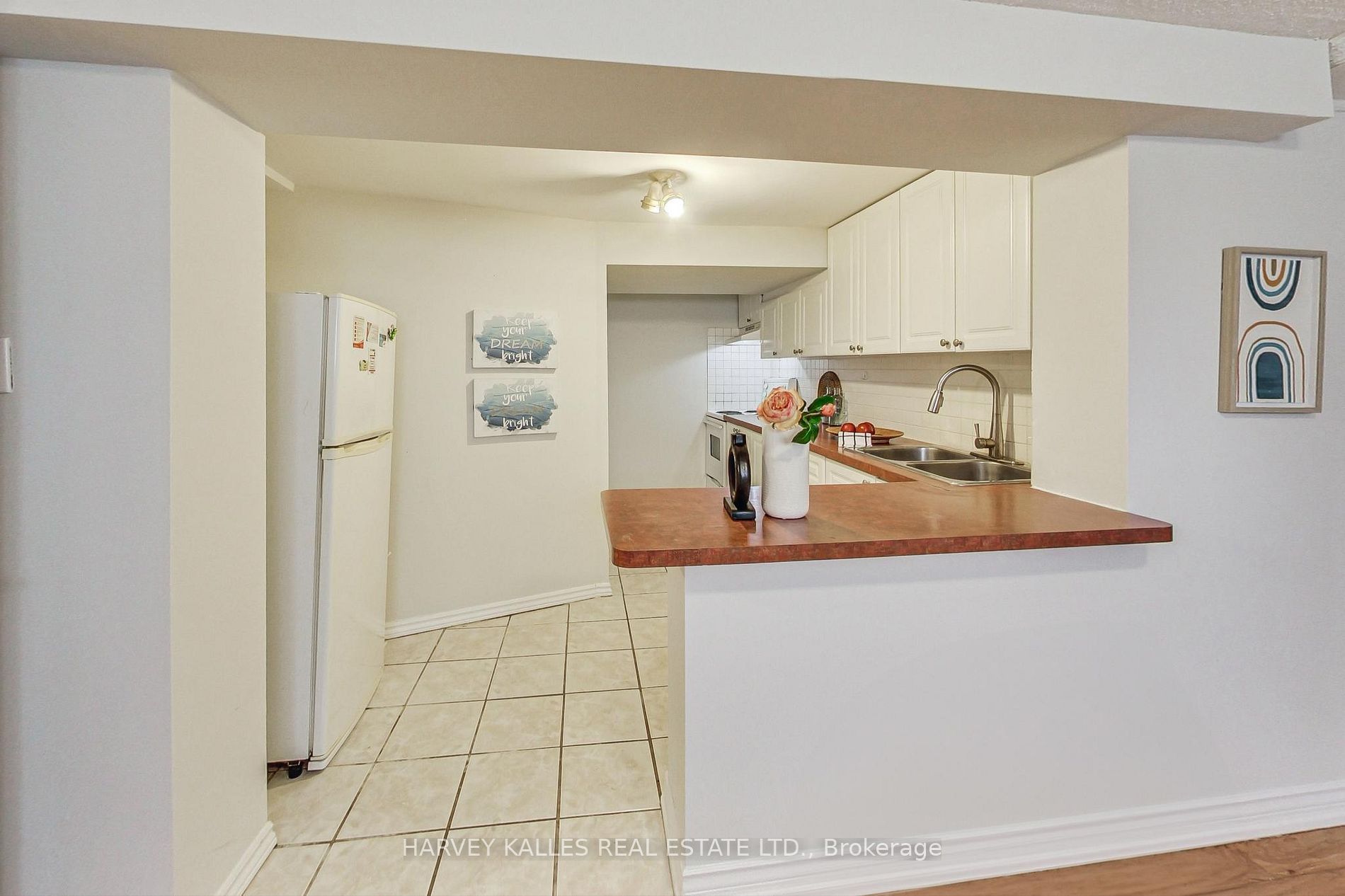 60 Newton Drive