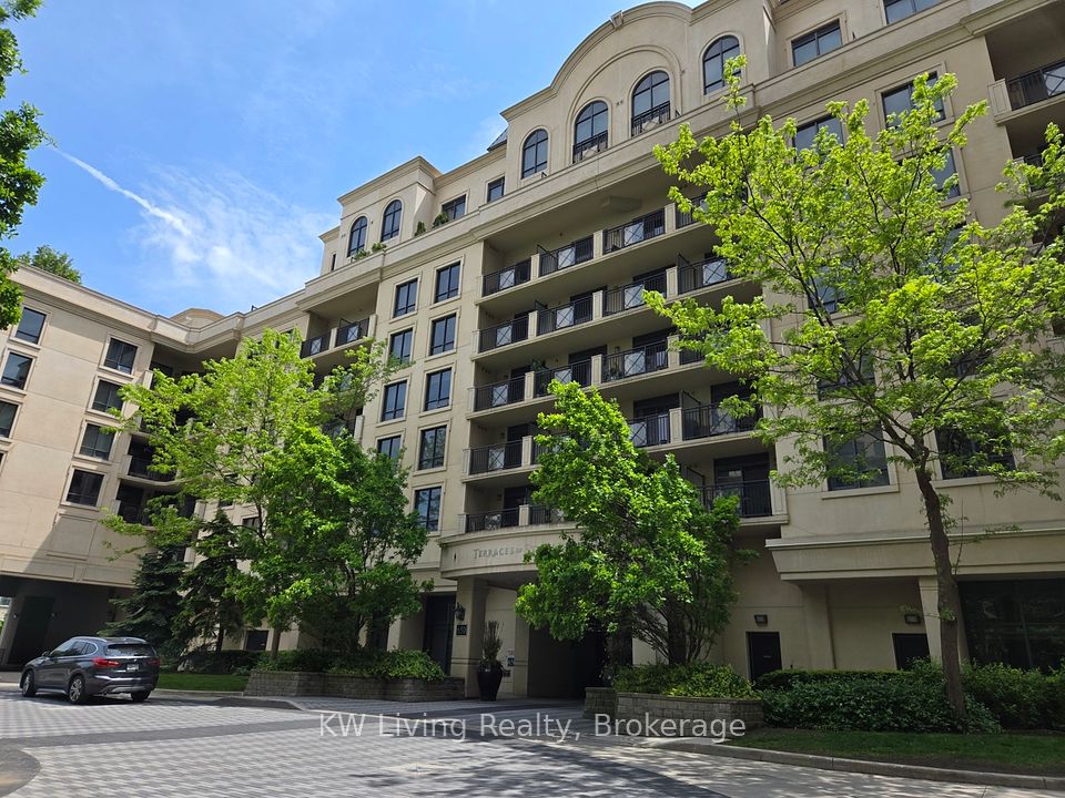 650 Sheppard